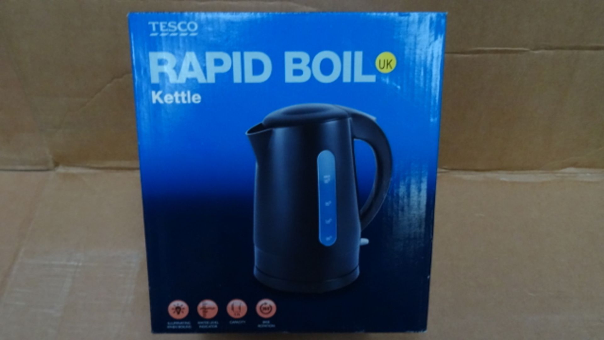 6 x Tesco Rapid Boil Kettles. 1.7L, Water level indictor, Illuminating when boiling. New and