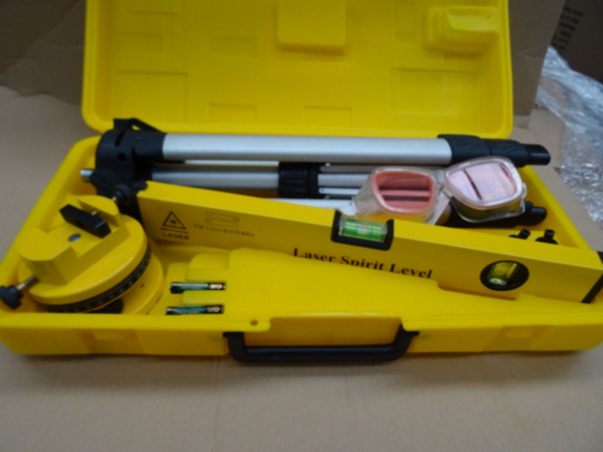 4 x Laser Level Kits. Very high quality. RRP £49 Each. Total RRP £196! Brand new and Packaged stock!