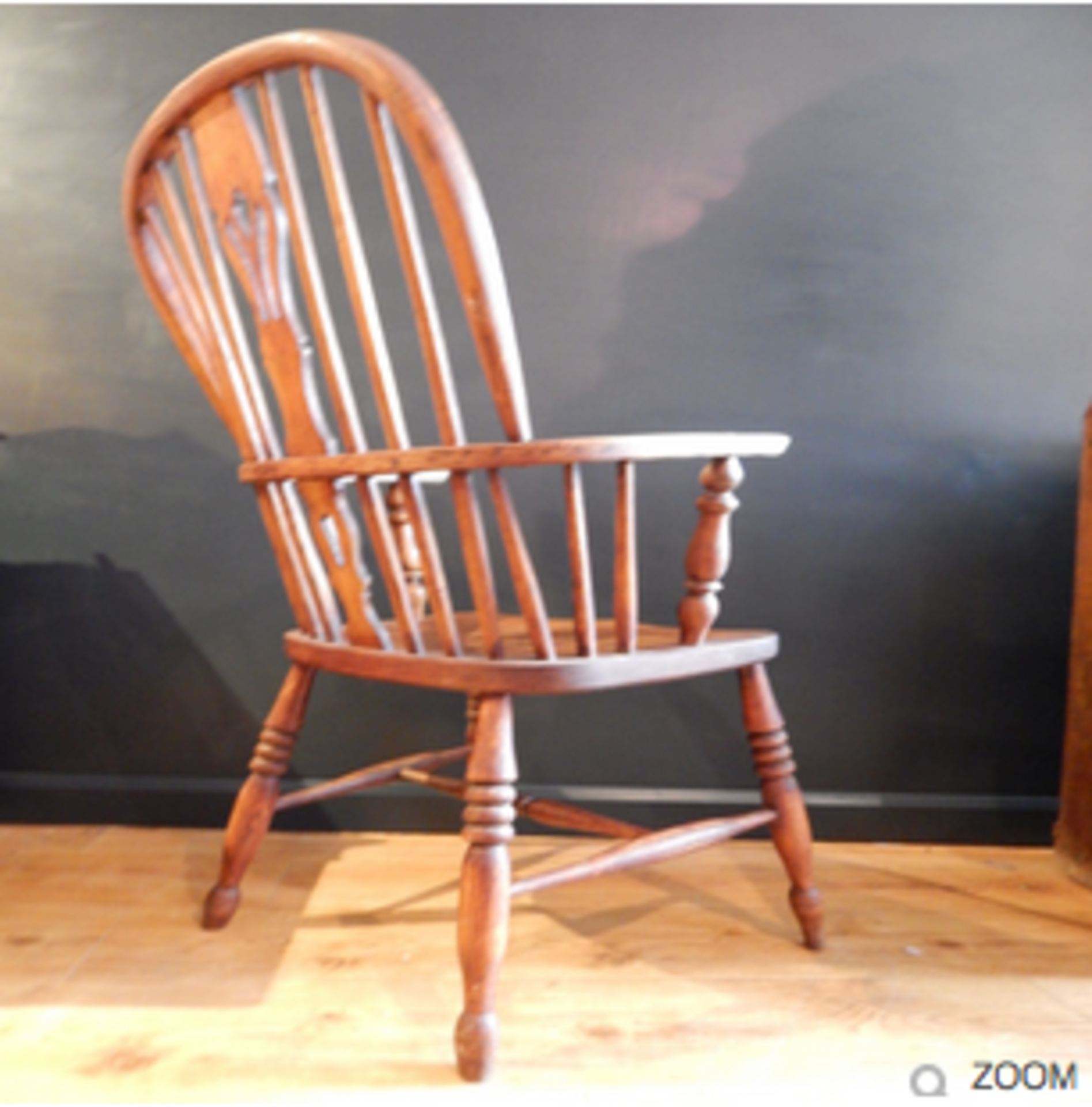 Great Windsor With Nice Height to the seat / legs and original finish - Image 3 of 6