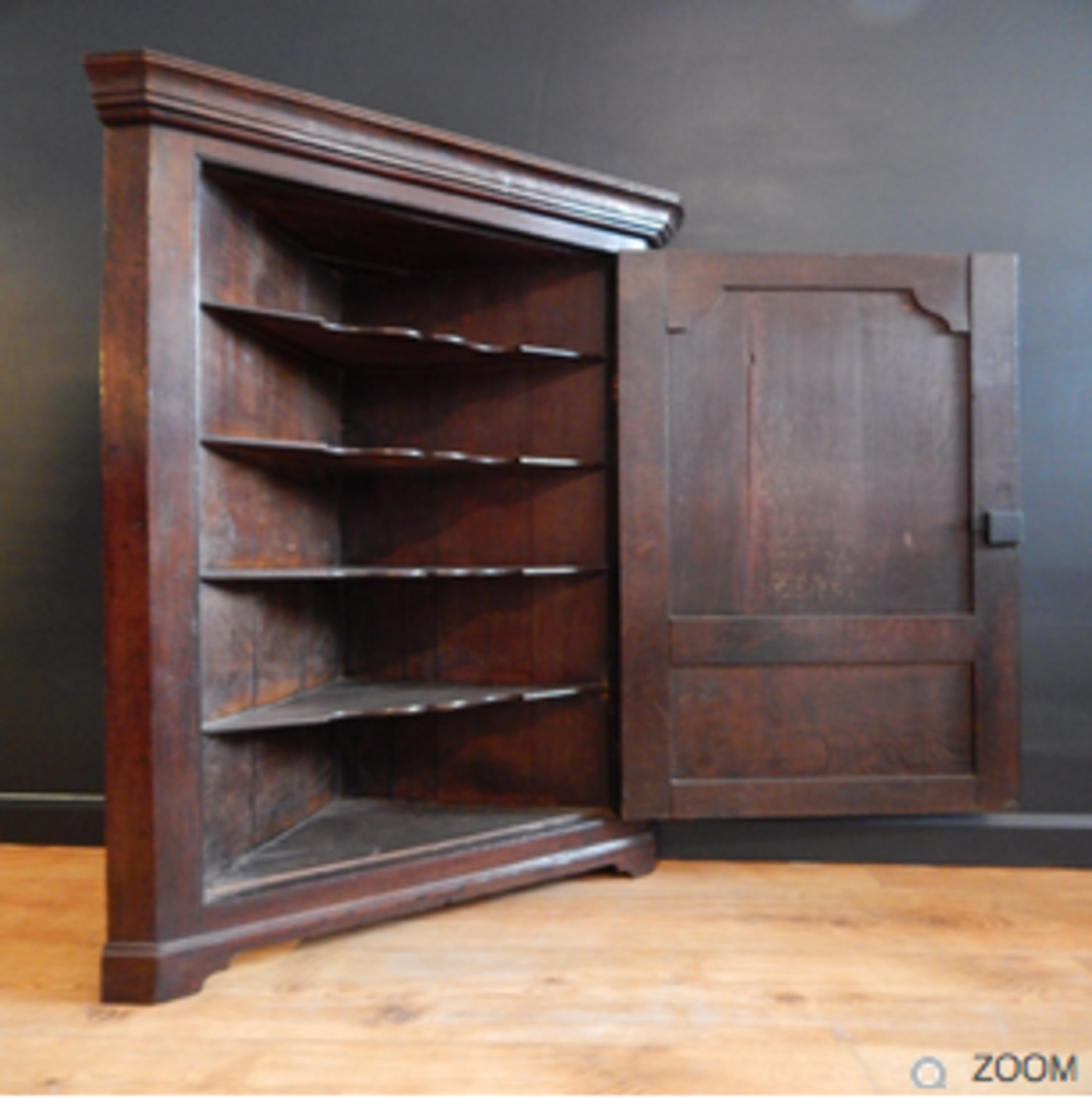 Oak Corner Cupboard - Image 3 of 3