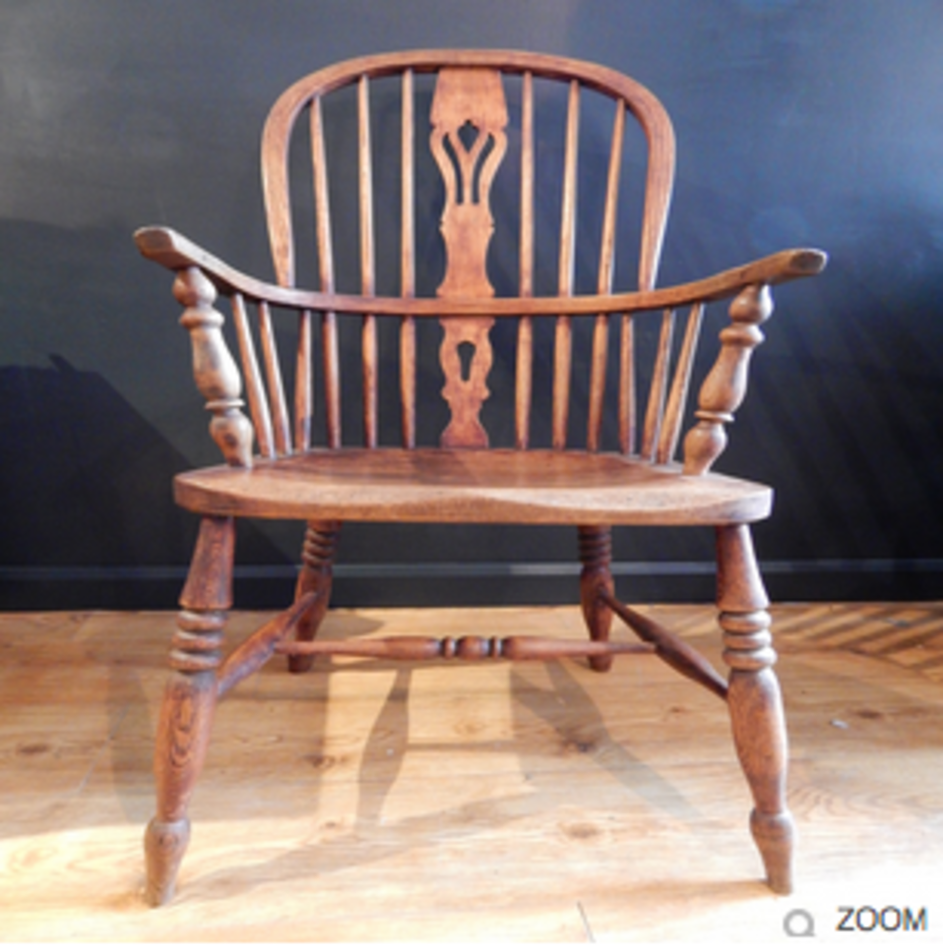 Great Windsor With Nice Height to the seat / legs and original finish - Image 2 of 6