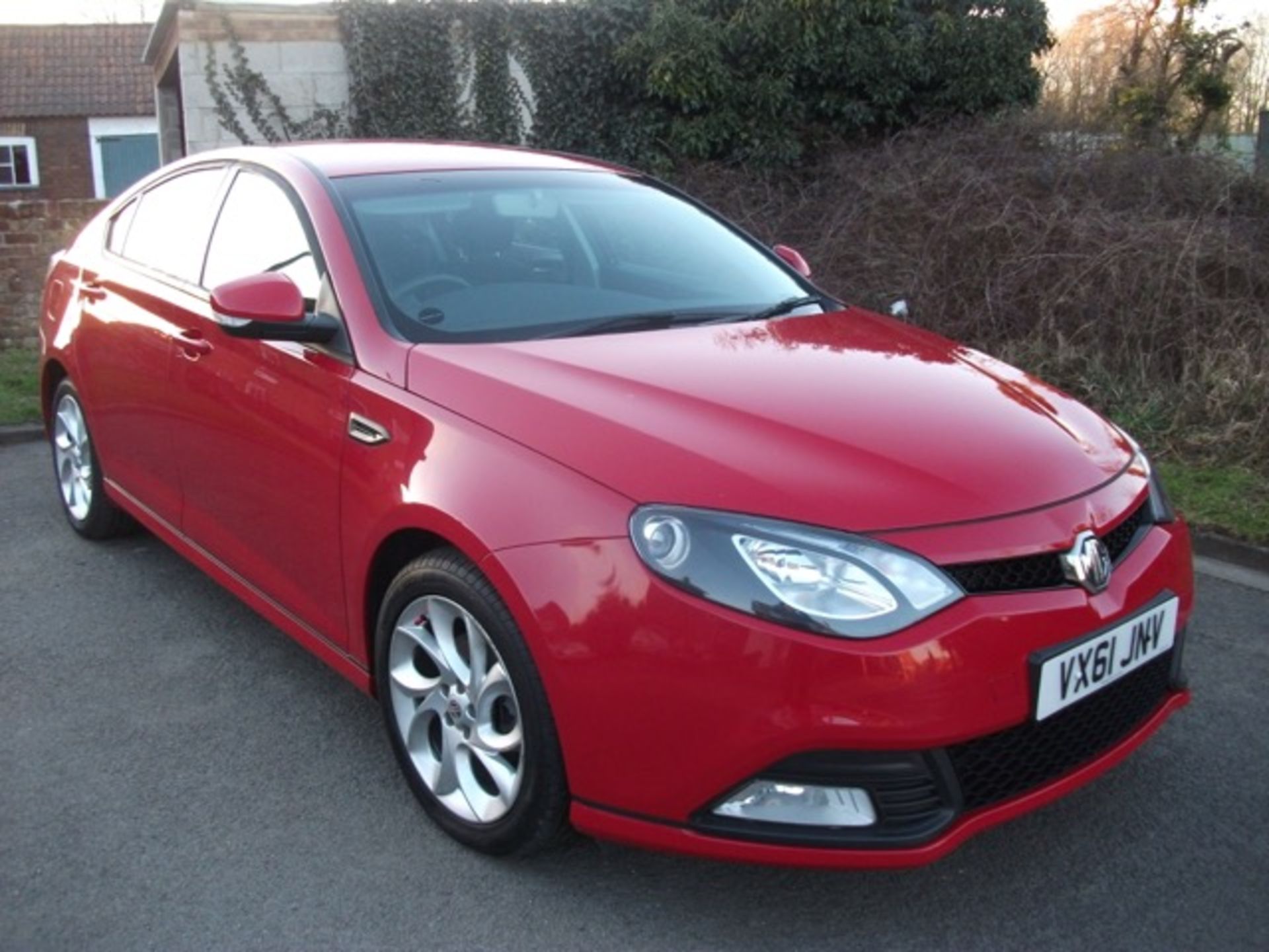 MG6 S GT HATCHBACK 1.8 TS TURBO - Image 11 of 12