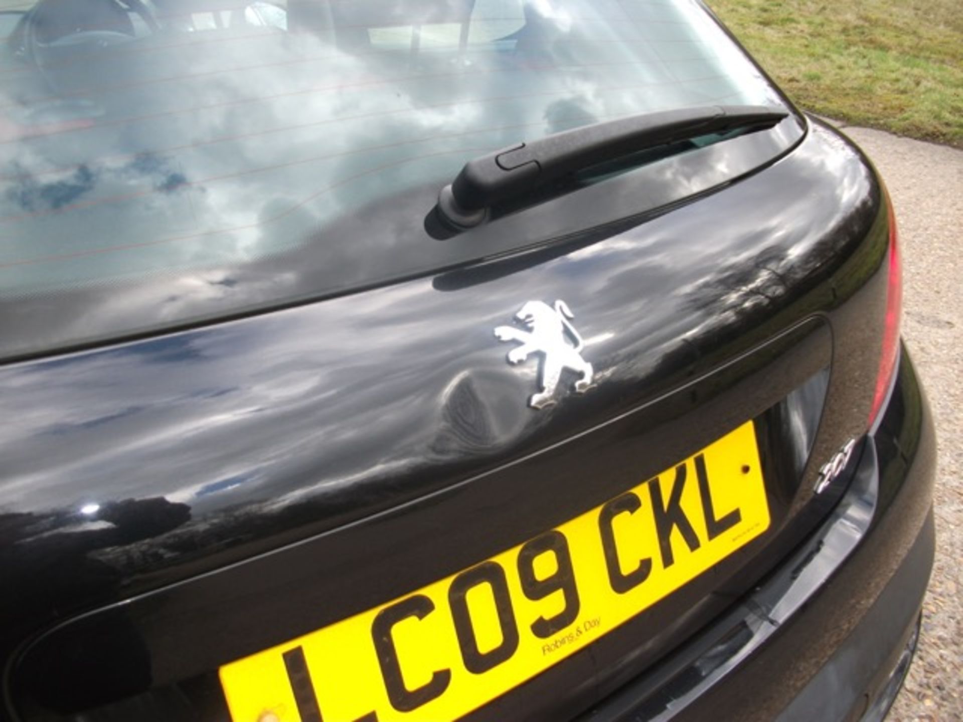 PEUGEOT 207 1.4 VERVE 5 DOOR HATCH PETROL - Image 11 of 15