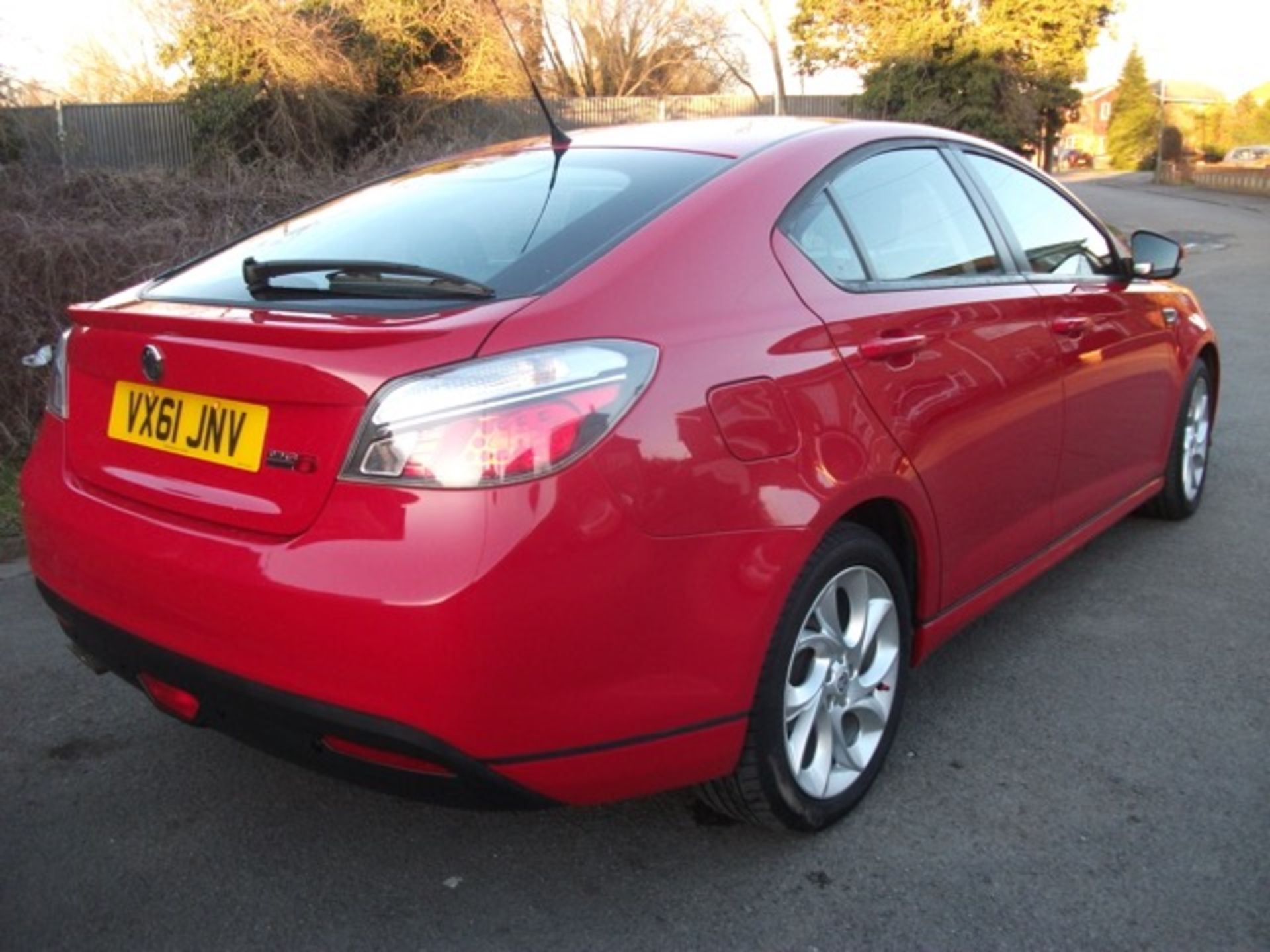 MG6 S GT HATCHBACK 1.8 TS TURBO - Image 7 of 12