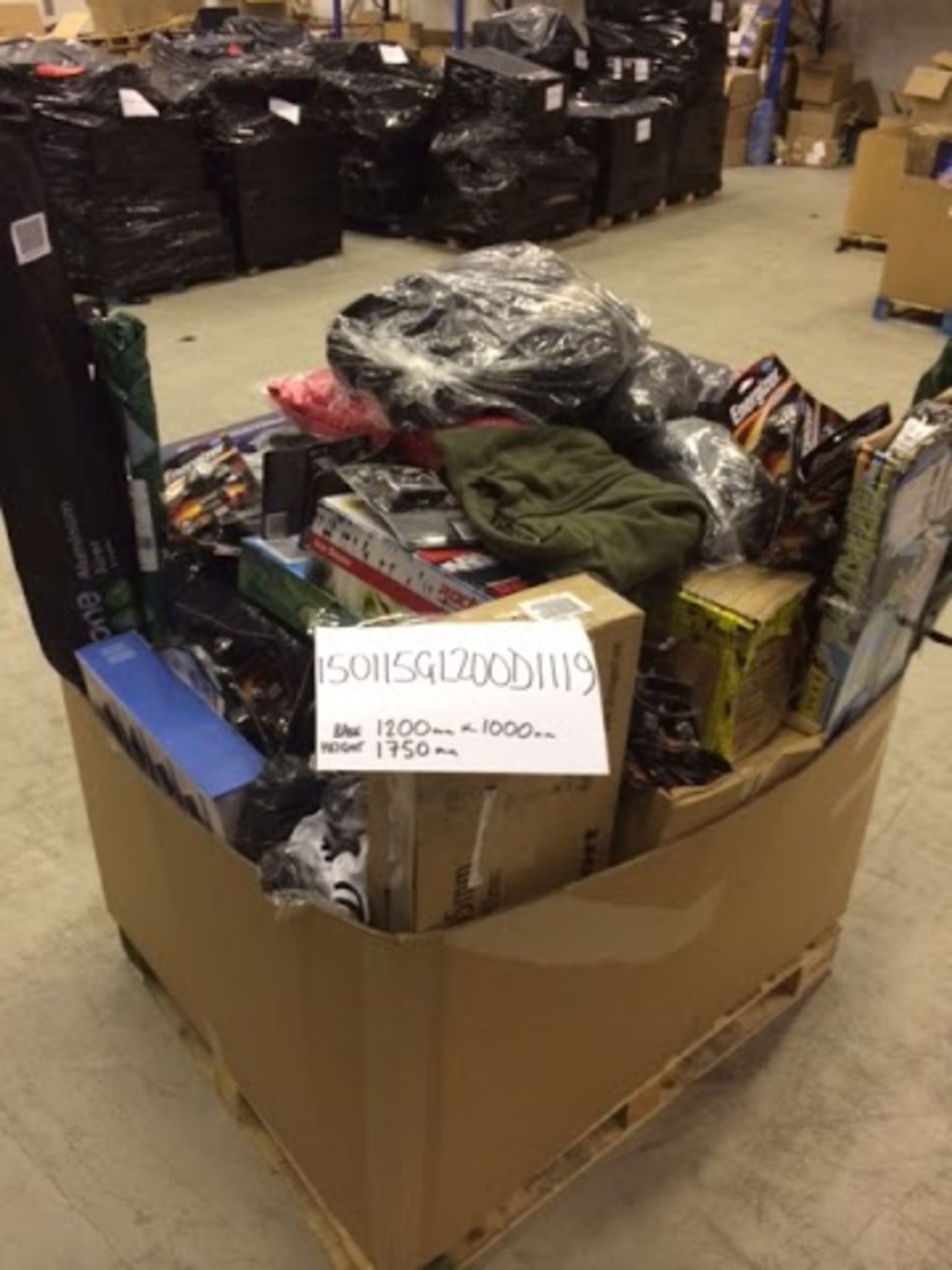 6x Pallets of Gym & Sports Equipment / Accessories / Related Customer Returned Items - Image 2 of 2