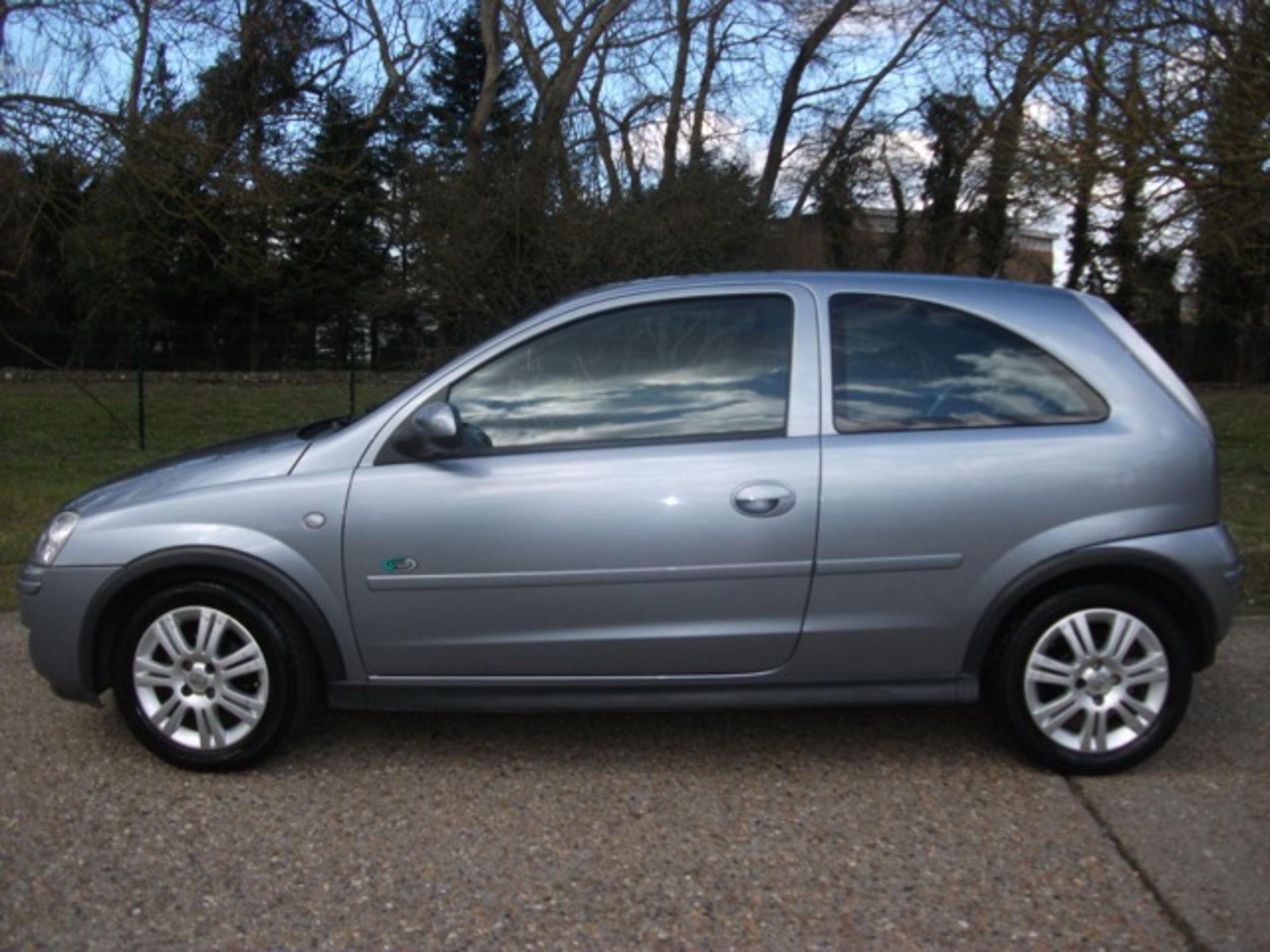 VAUXHALL CORSA 1.2 ACTIVE TWINPORT - Image 4 of 11