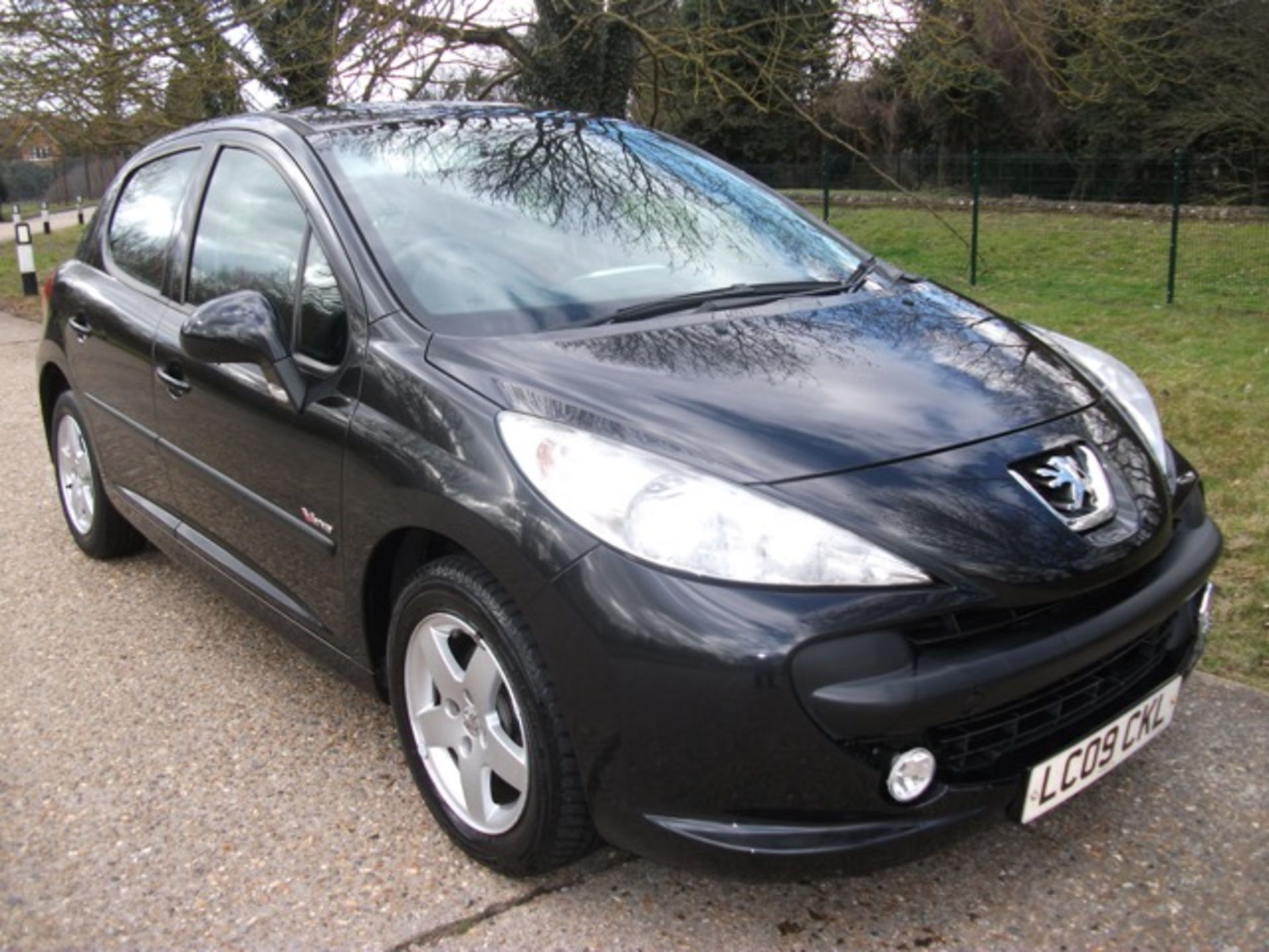 PEUGEOT 207 1.4 VERVE 5 DOOR HATCH PETROL - Image 7 of 15