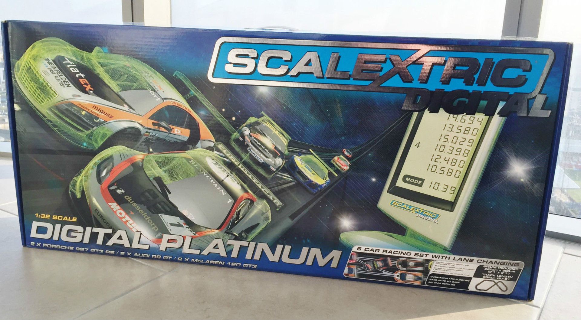 Scalextric Digital Platinum
1:32 Scale
6 cars included
New unused unopened