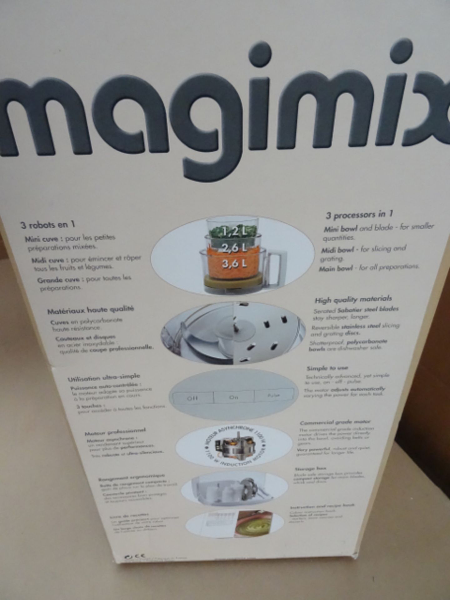 1 x Magimix 5200 Food Processor. The food processor of choice for top chefs, food writers and - Image 3 of 3