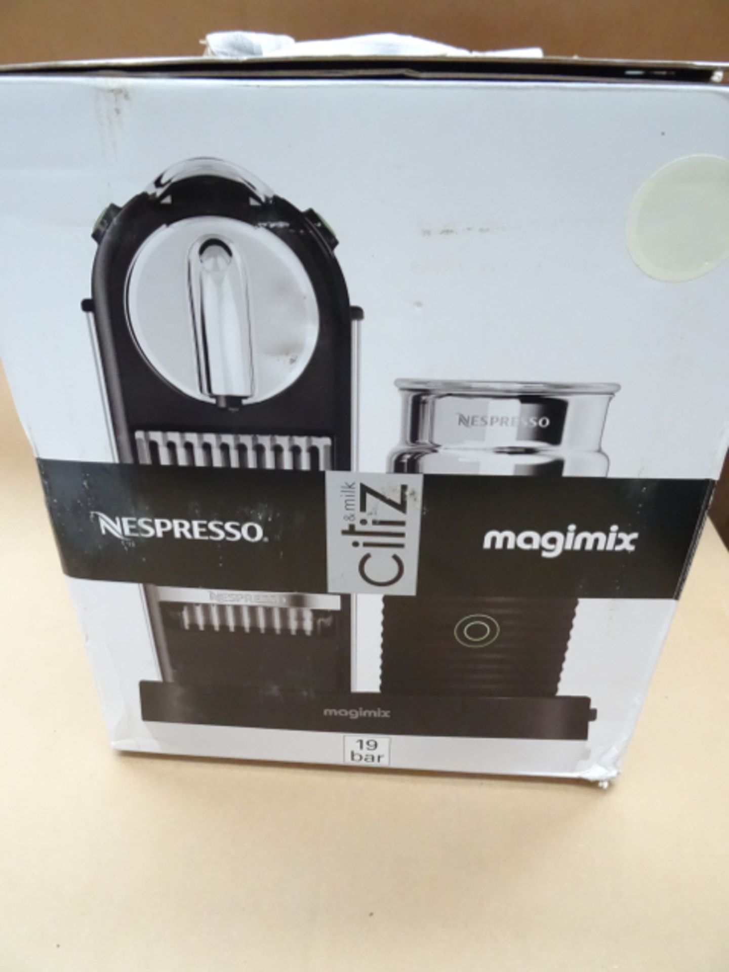 1 x Nespresso CitiZ and Milk by Magimix M190. (Black) RRP £199 Product Description

The Magimix - Image 2 of 2