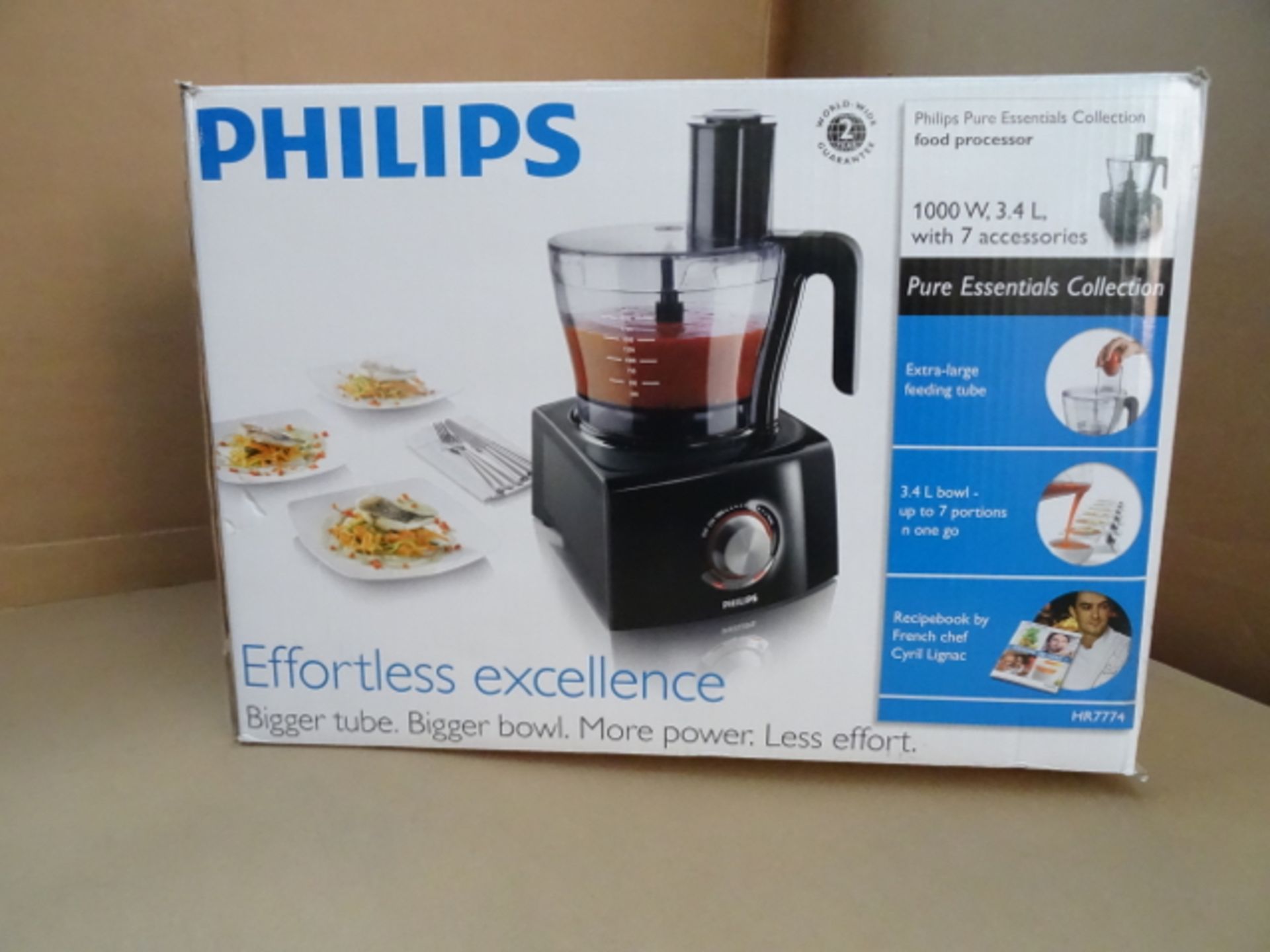 1 x Philips HR7774 Food Processor. RRP £199.99! •Powerful precision food processor with 1000 watt