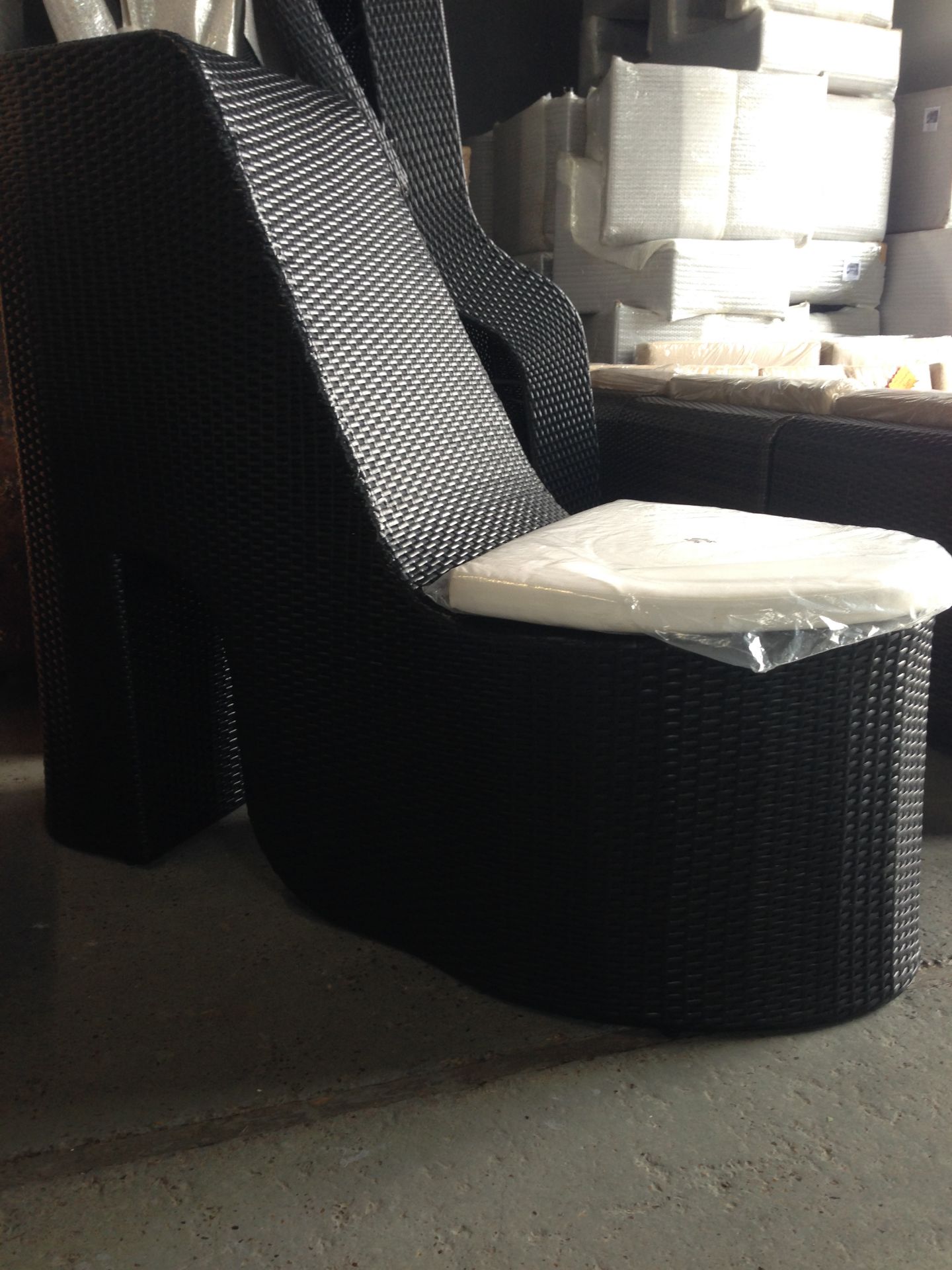 Black All Weather Rattan Shoe Style Chair with Cream Cushion Furniture Garden  BRAND NEW AND - Image 2 of 2