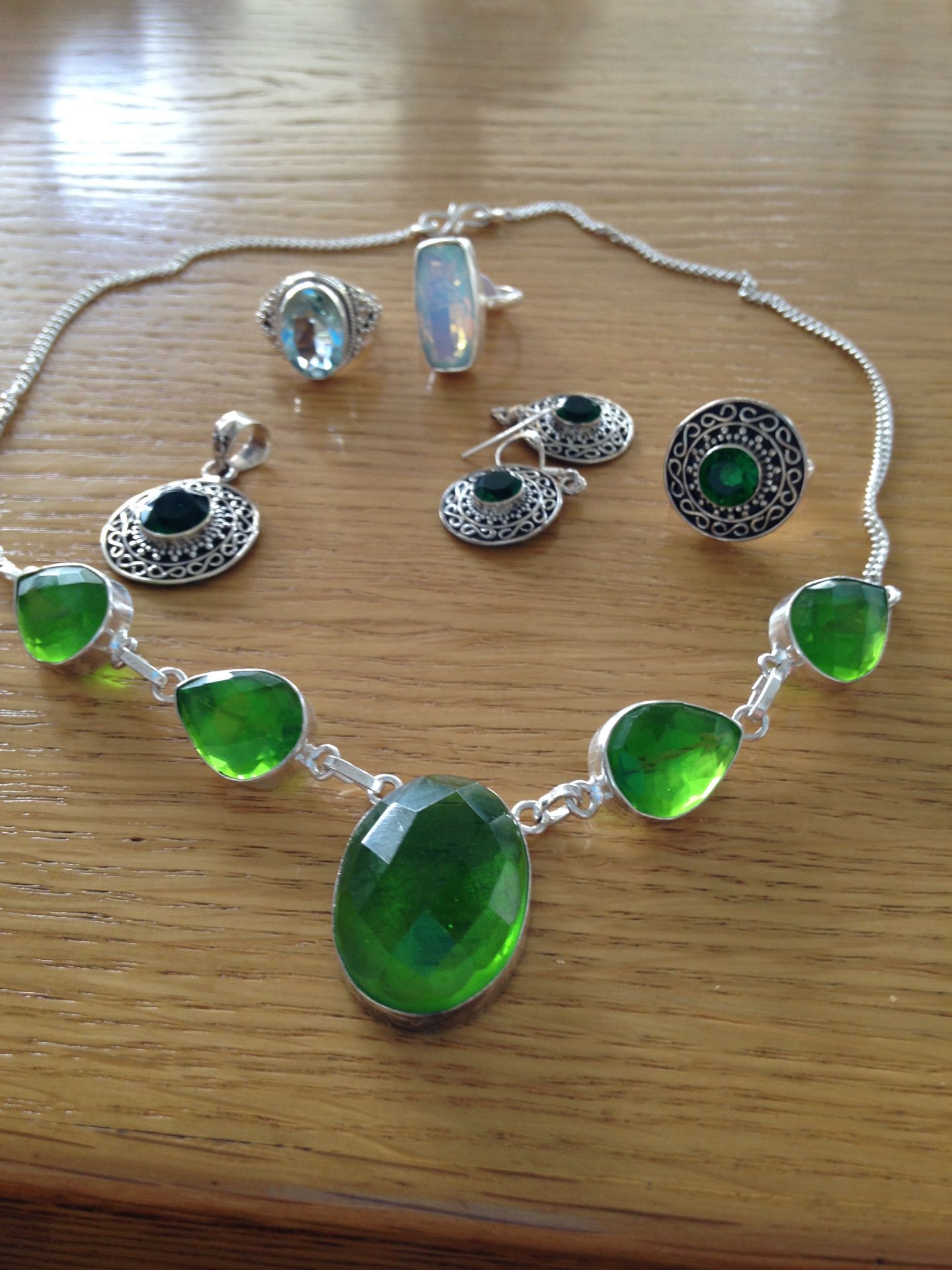 Mixed Set of 925 Silver Jewellery
