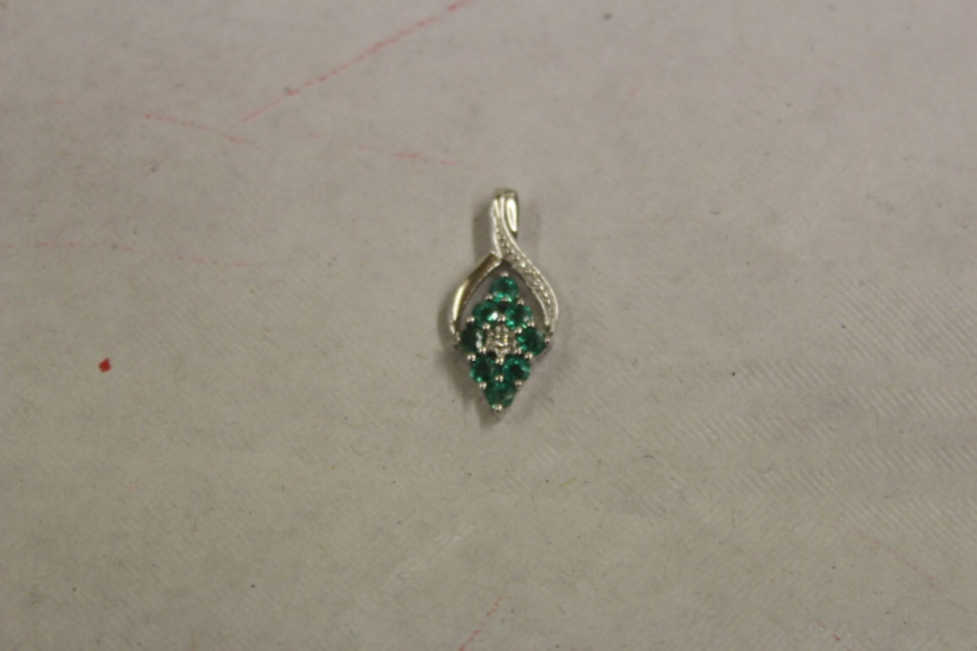 6 x Green Topaz gemstones ( no enhancement) and centre Diamond silver Pendant 12mm x 12mm