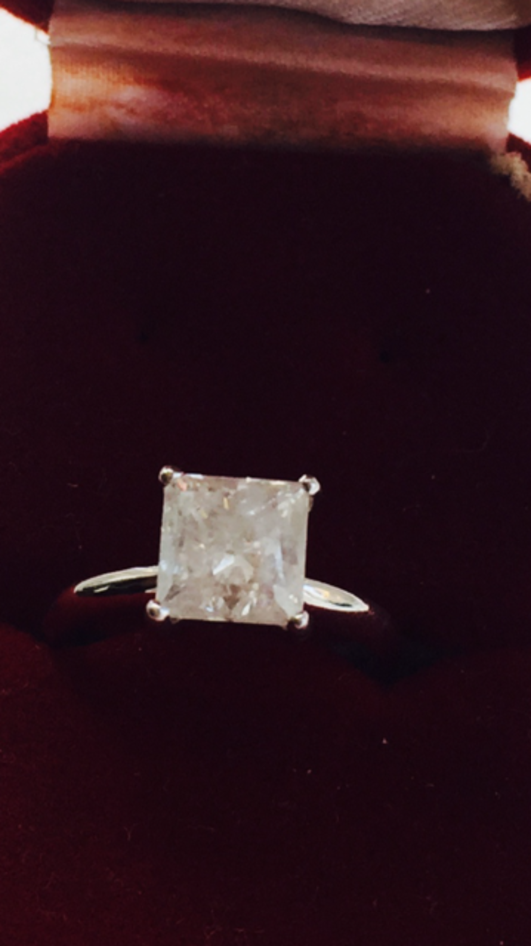 NO RESERVE - 3.08ct Princess Cut Solitaire Diamond Ring set in 14k White Gold - Image 6 of 10