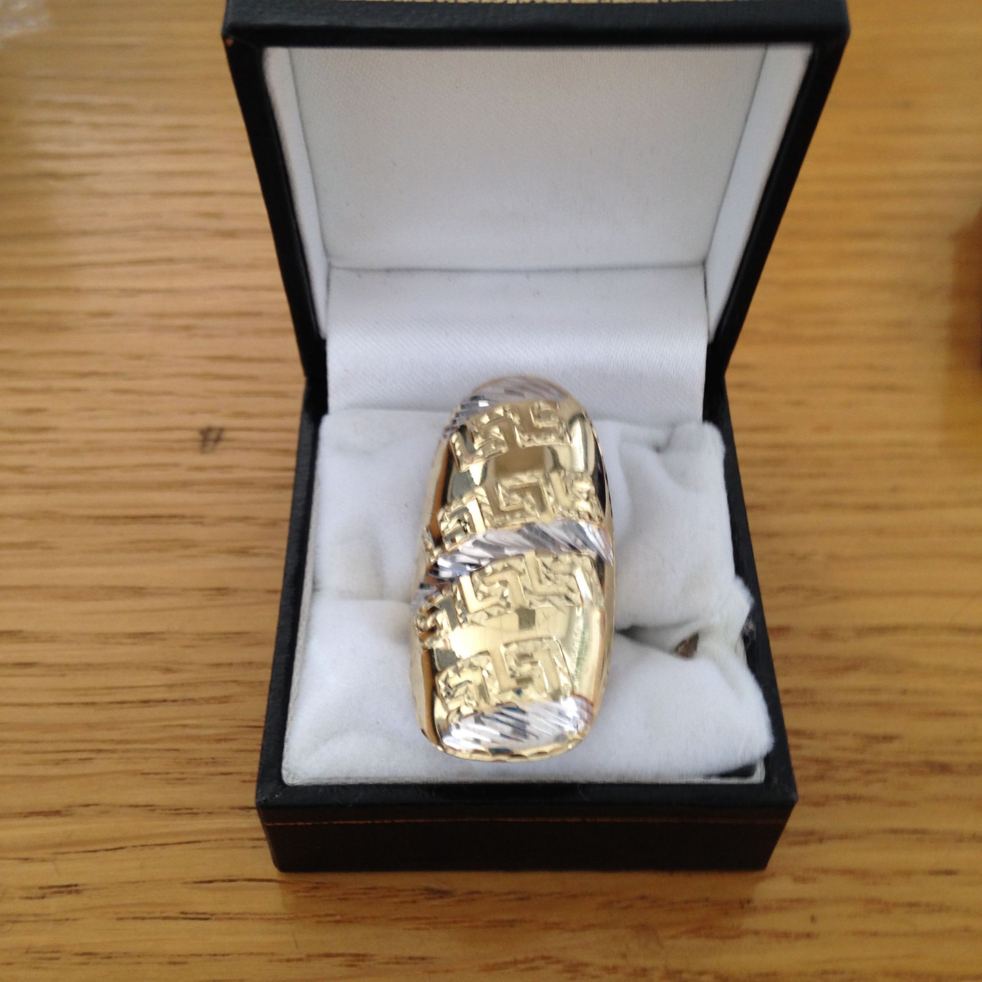 14ct White and Yellow Gold Ring - Image 2 of 2