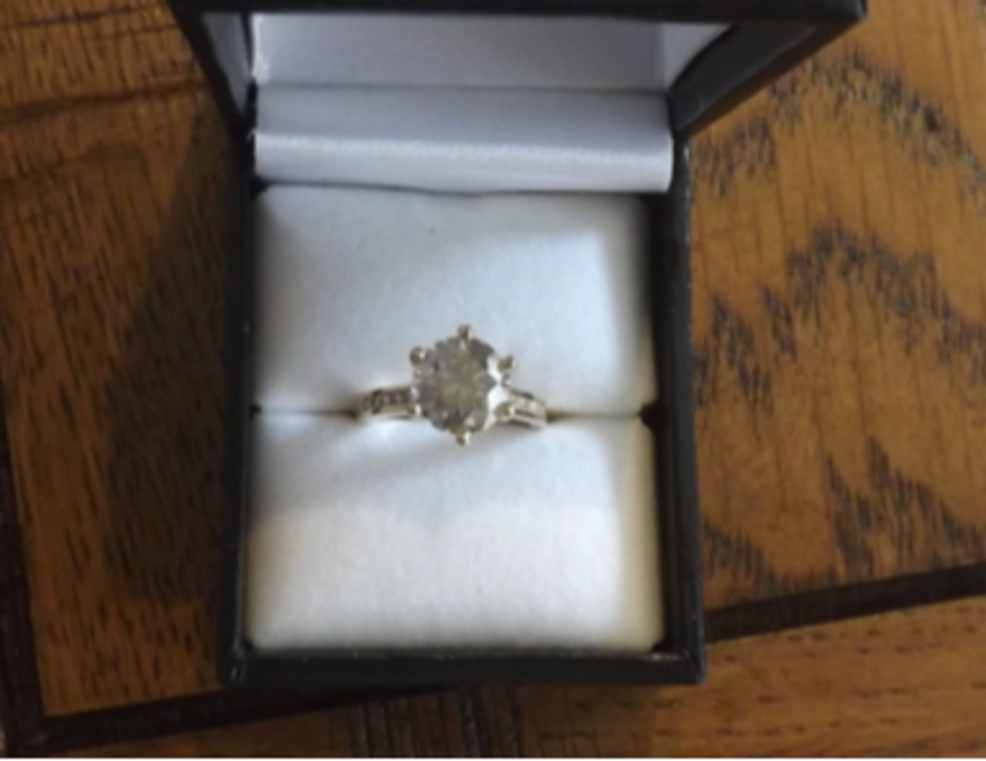 2.35 Carat Diamond Ring - Image 3 of 3