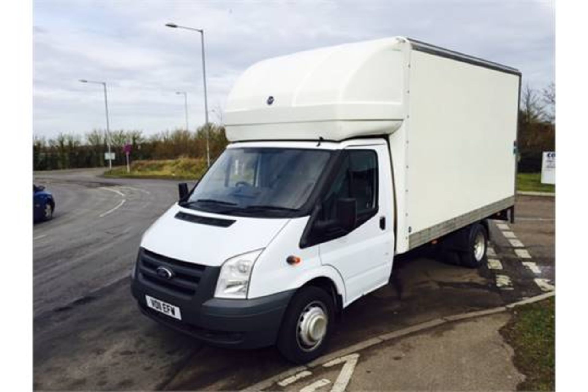 2011 Ford Transit t350 lwb rwd 115 psi 6 speed luton van - Image 4 of 14