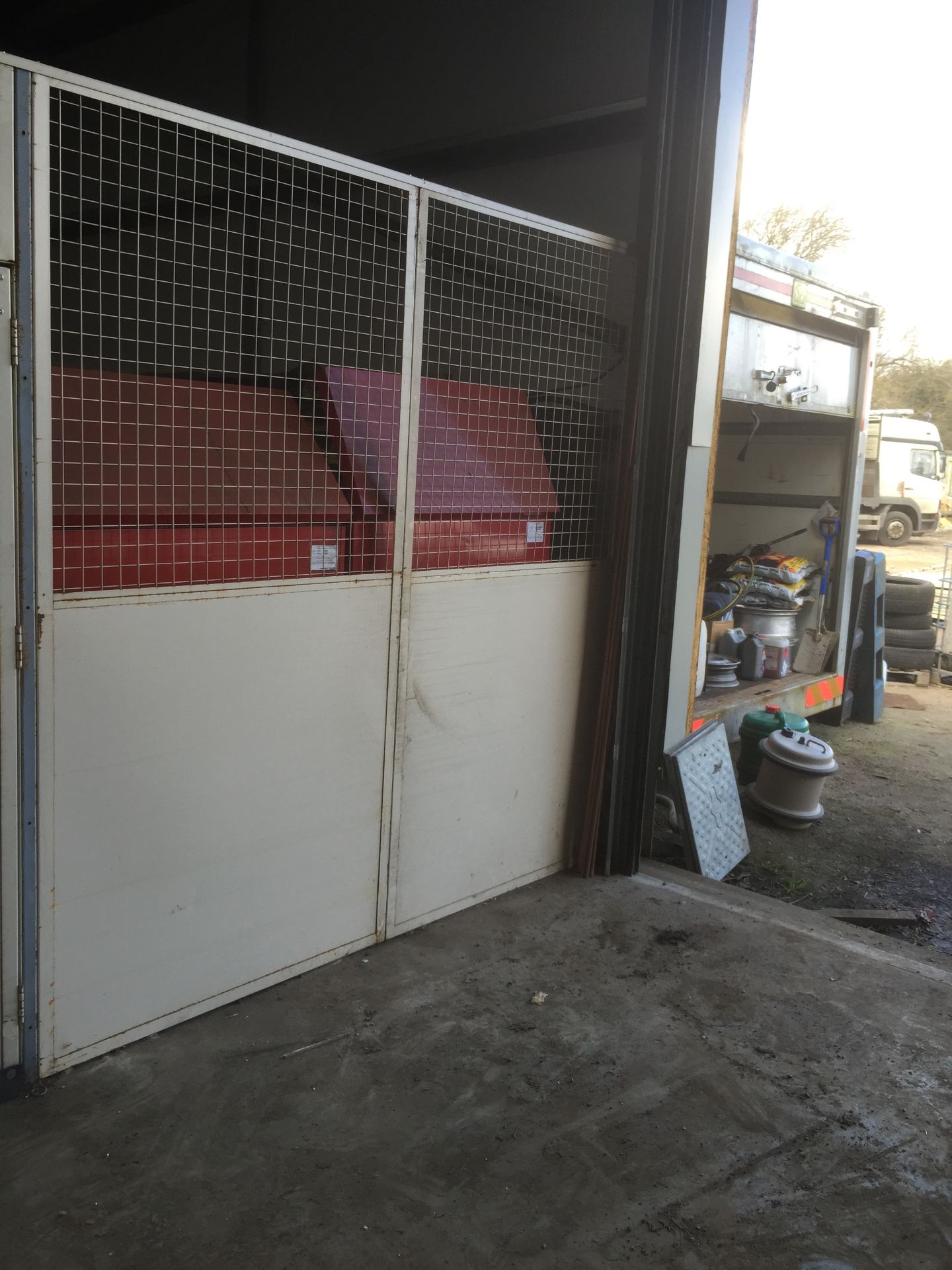 10 x Mesh/Panelled Warehouse partition Walls - 1200mm x 2440mm  - Can be connected to make various