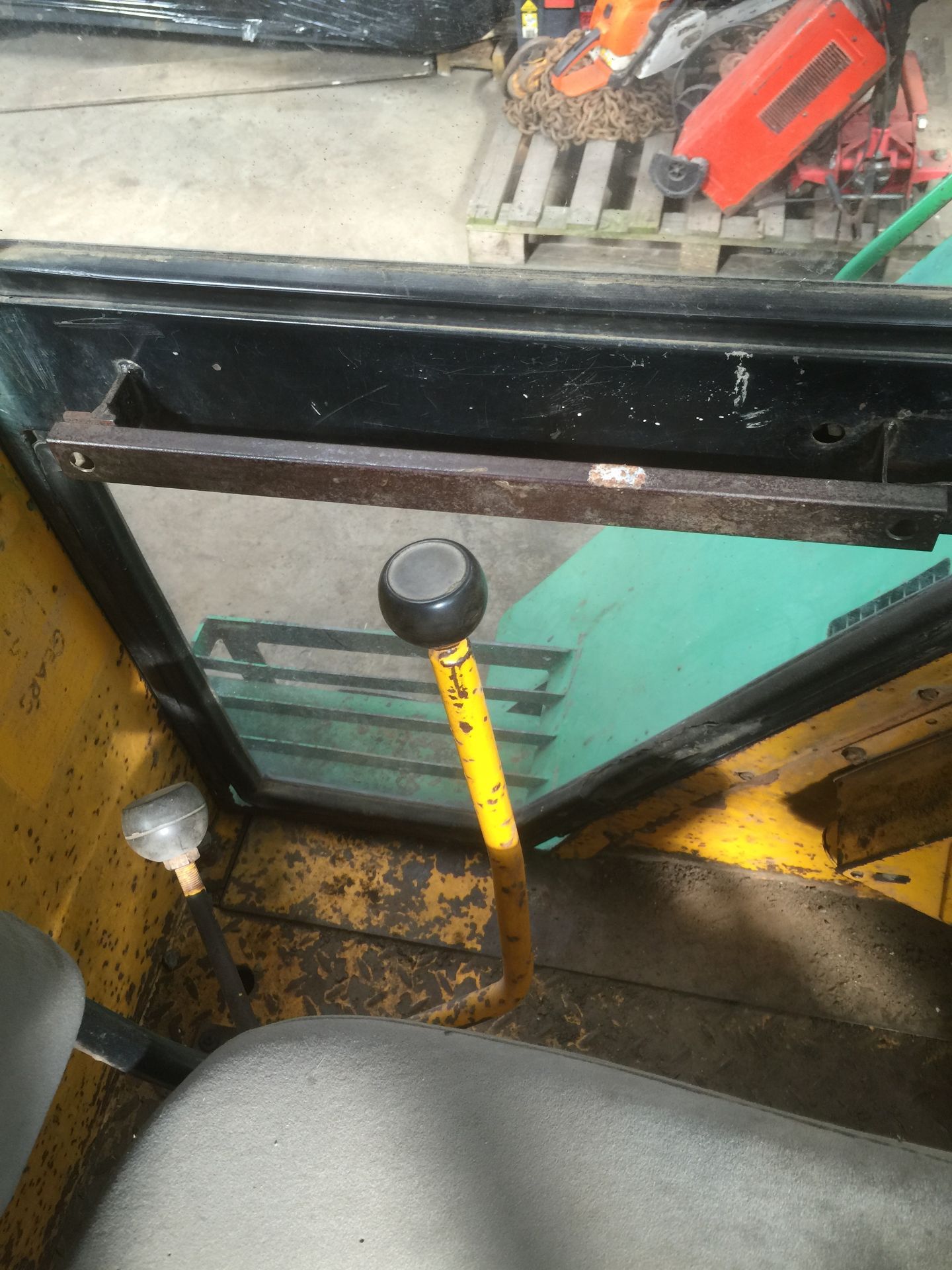 JCB 926 Lift Truck 4282 hours - old but in good working order, starts first time. (extension tines - Image 9 of 11