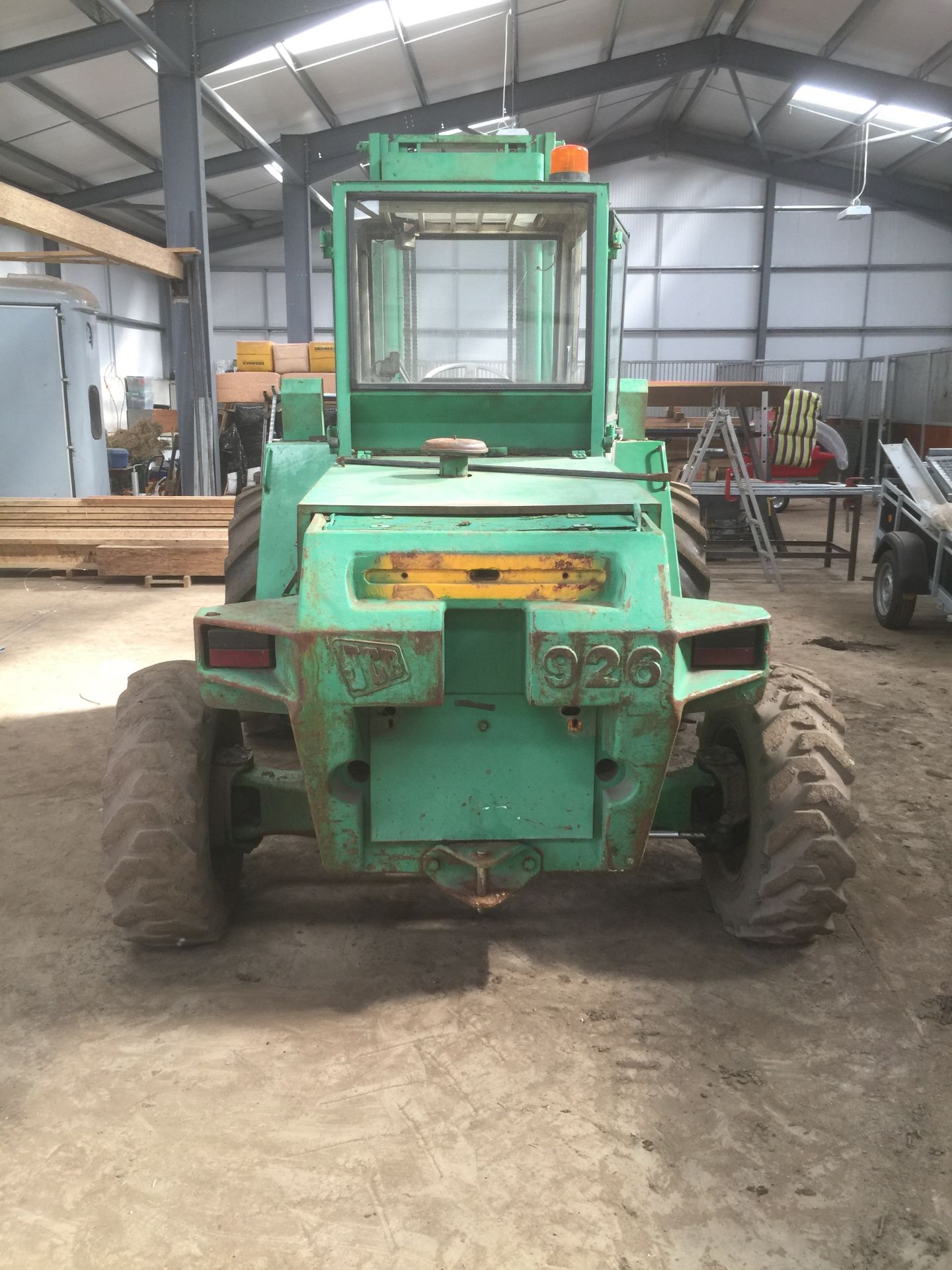 JCB 926 Lift Truck 4282 hours - old but in good working order, starts first time. (extension tines - Image 2 of 11