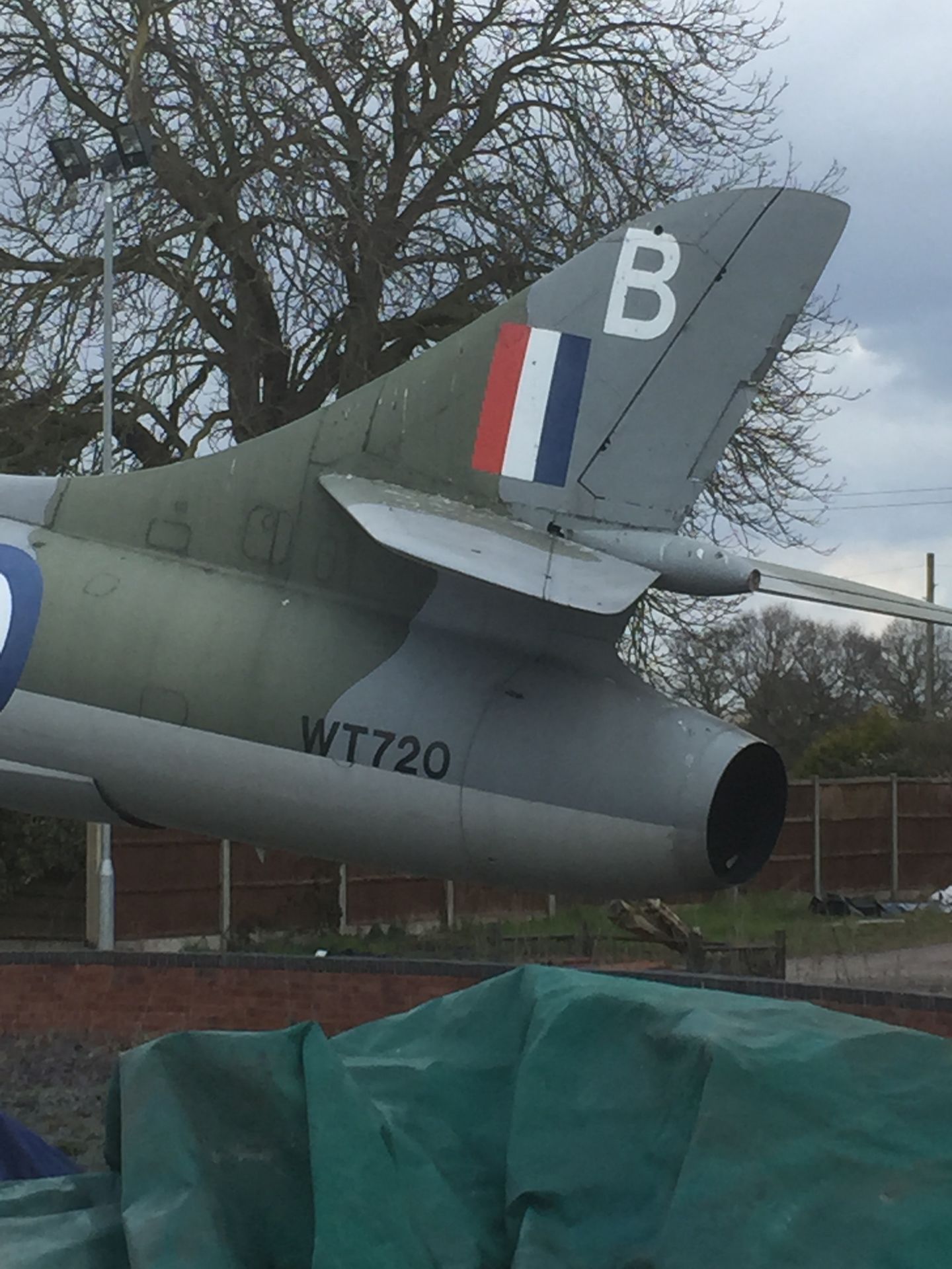 Hawker Hunter Jet - Comes With Stand. Wings are detachable for transport - Image 20 of 26