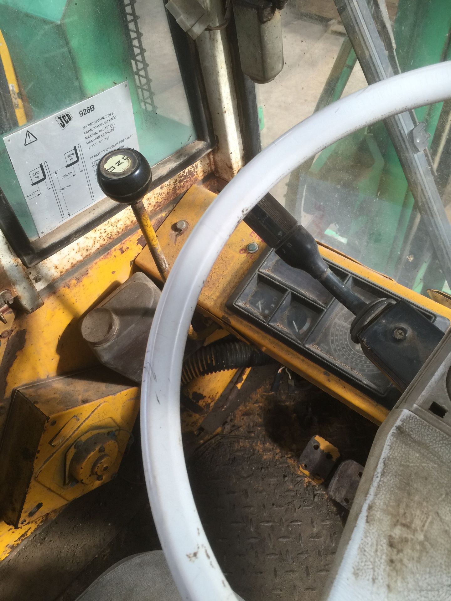 JCB 926 Lift Truck 4282 hours - old but in good working order, starts first time. (extension tines - Image 8 of 11