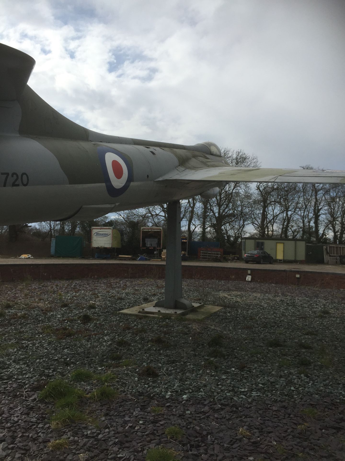 Hawker Hunter Jet - Comes With Stand. Wings are detachable for transport - Image 15 of 26