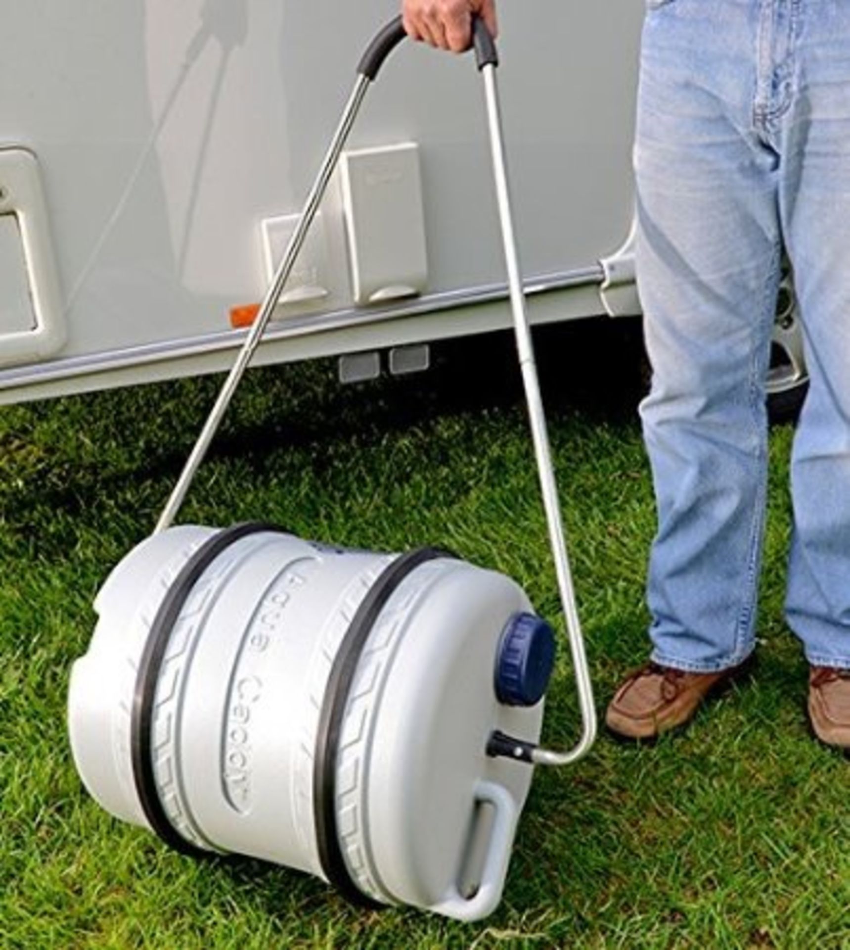 Streetwise Waterhog water carrier - new rrp £39.99. - Image 2 of 2