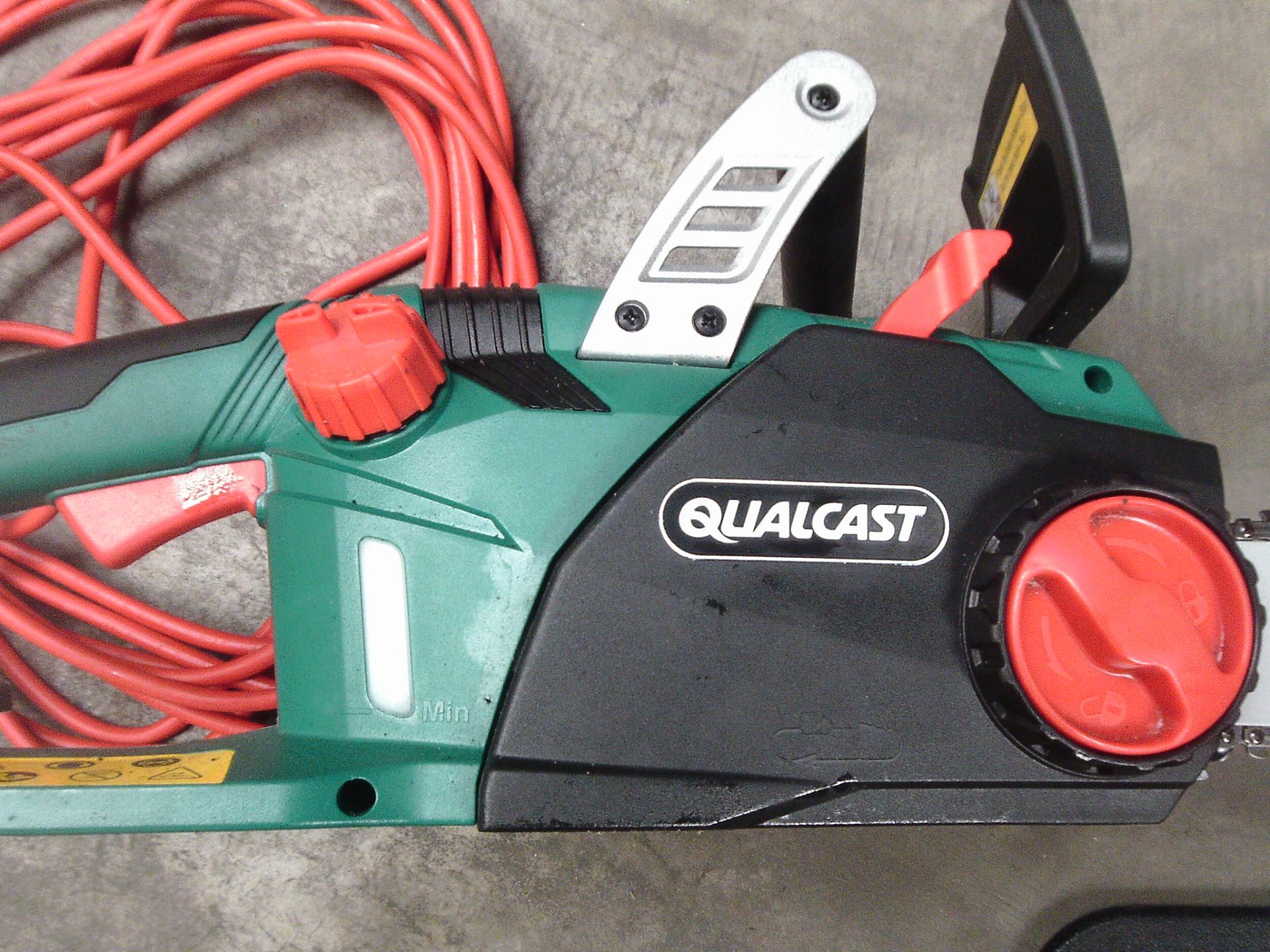 As new Qualcast electric chainsaw - - Image 3 of 3