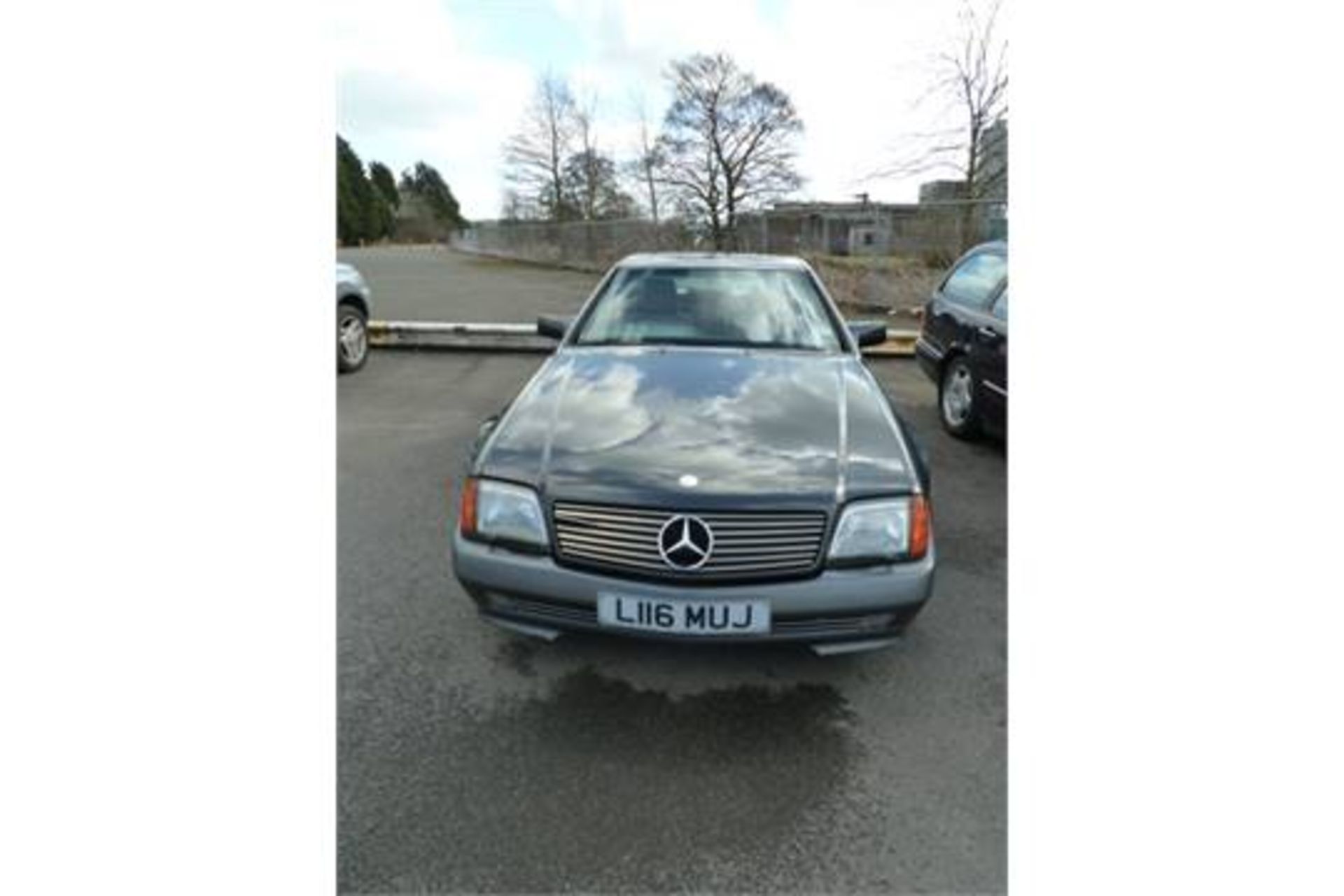 Merc sl500.  1994 Advised mileage 160000 Reg l116 muj 2 door convertible cream leather interior - Image 3 of 8