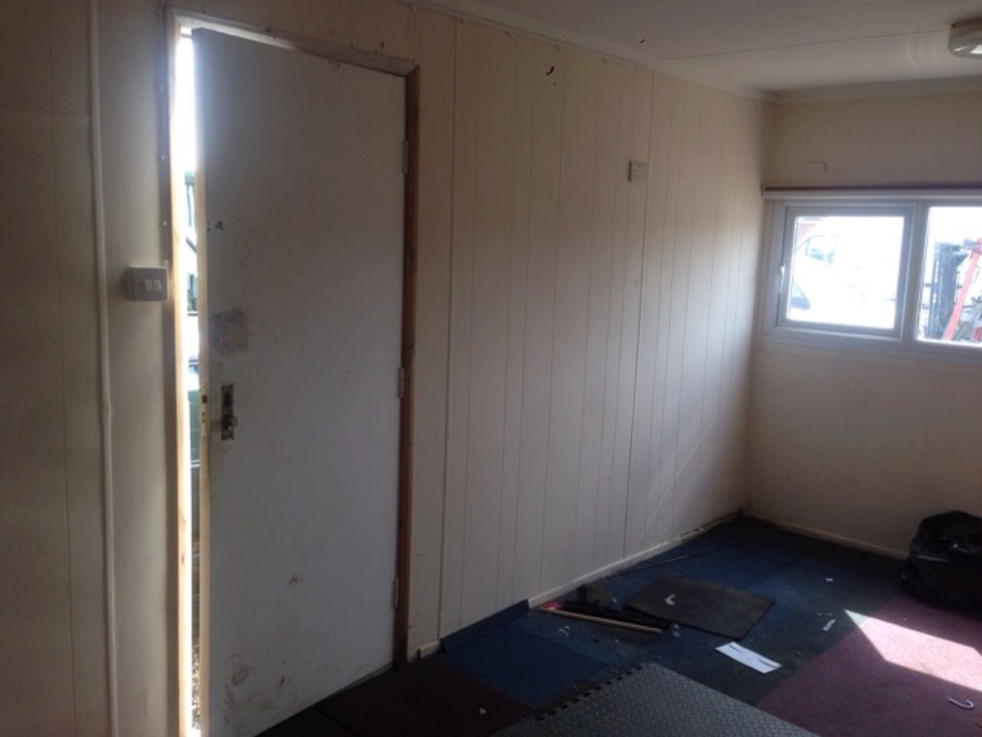 20ft x 9ft Portacabin - NO VAT on Hammer - Image 14 of 15