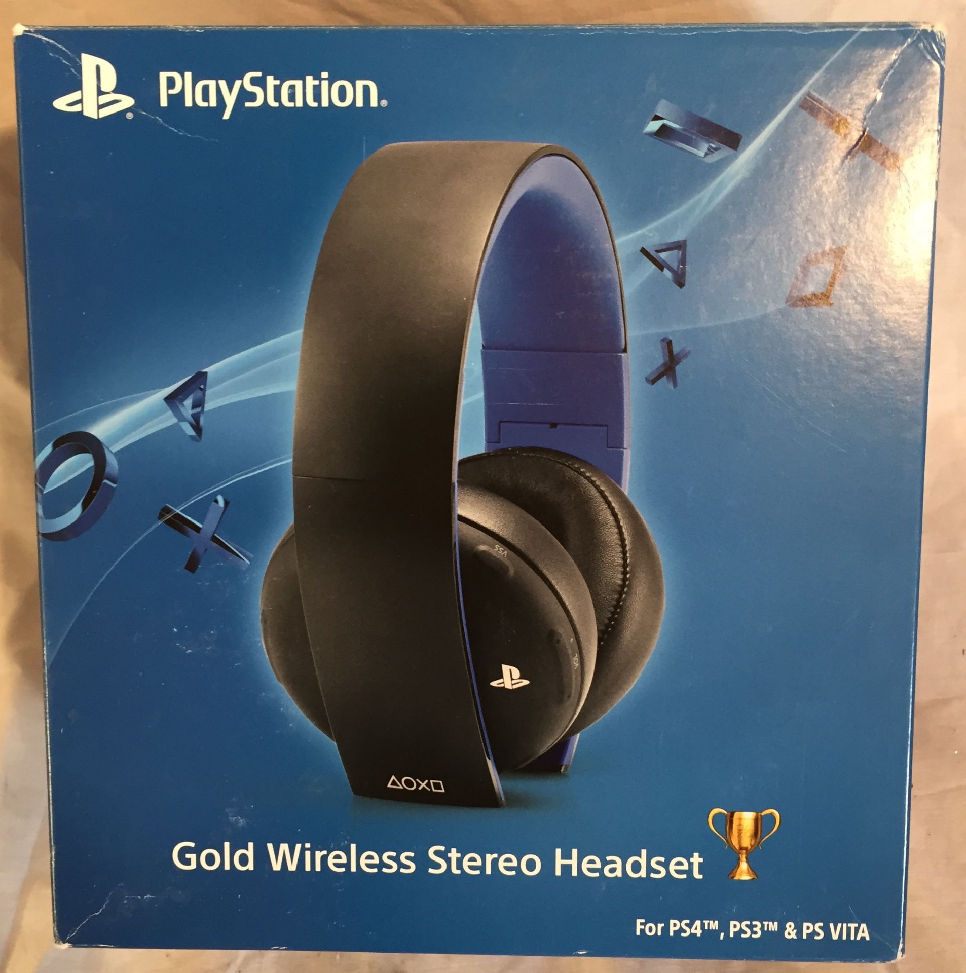 BRAND NEW Sony  GOLD PlayStation Wireless  Headset 2.0 (PS4/PS3/PS Vita)RRP £99.99 EACH_ NO VAT ON