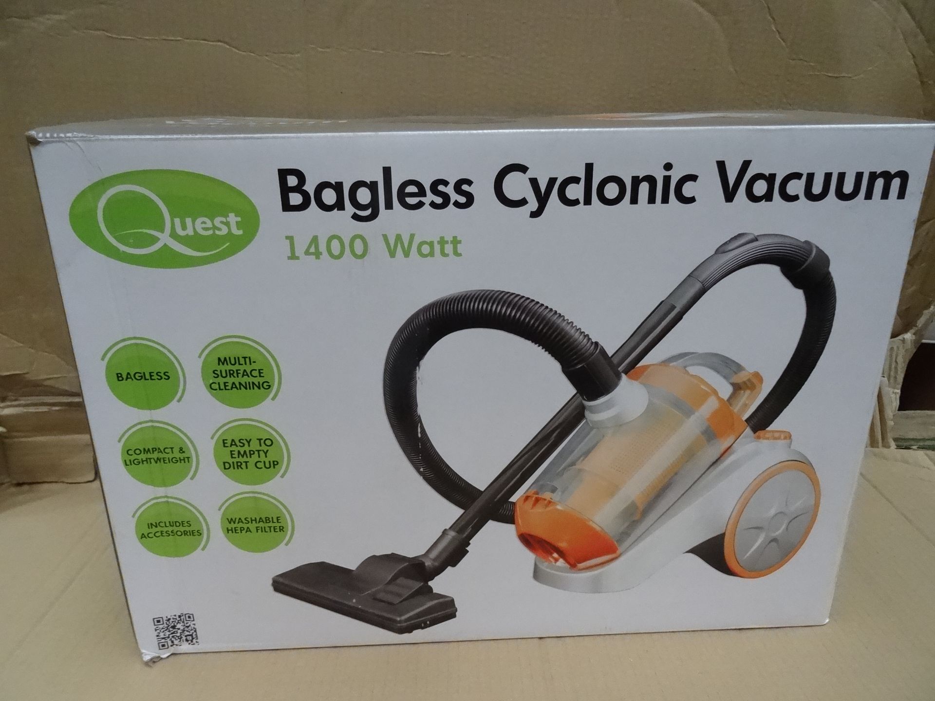 1 x Quest 1400 Watt Bagless Cyclonic Vacuum Cleaner. Brand new and Boxed! Powerful 1400W Bagless