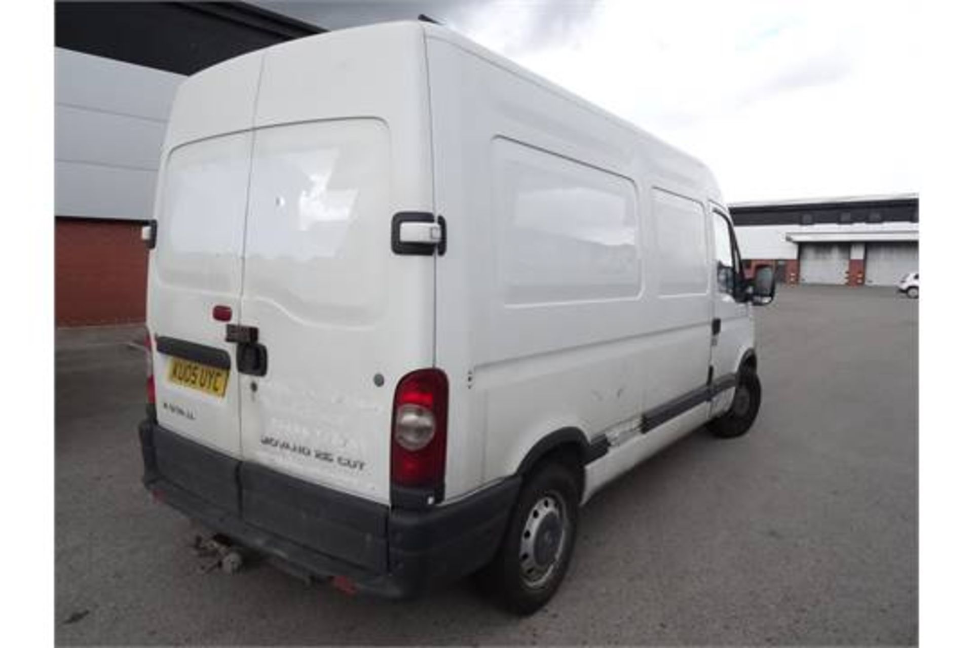 2005 05 Reg Vauxhall Movano Van. 2.5 Diesel. Medium Wheel Base High Roof. High security locks, - Image 2 of 7