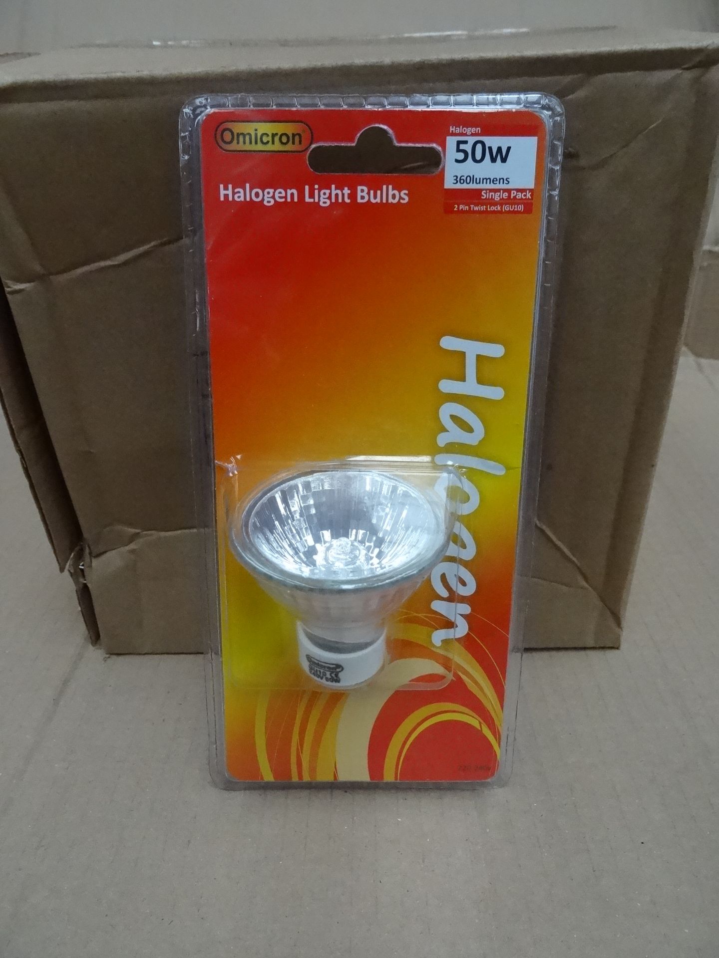 12 x Omicron 50w Halogen Light Bulbs. Brand new and Packaged. Very high retail value!  Popular 2 Pin