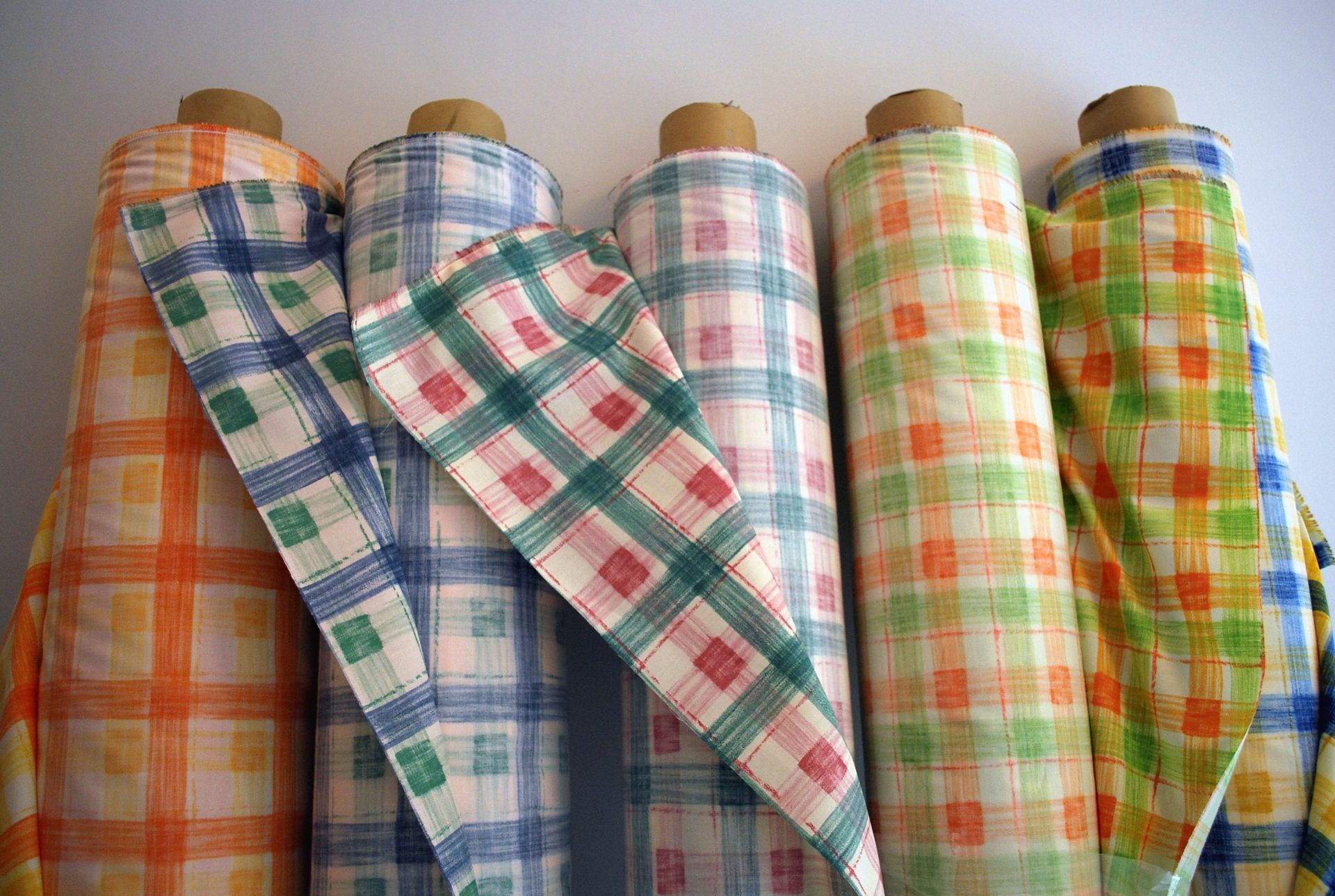 5x fabric rolls; Cotton; suitable for curtains and blinds; width approx. 180cm; same pattern but - Image 2 of 3