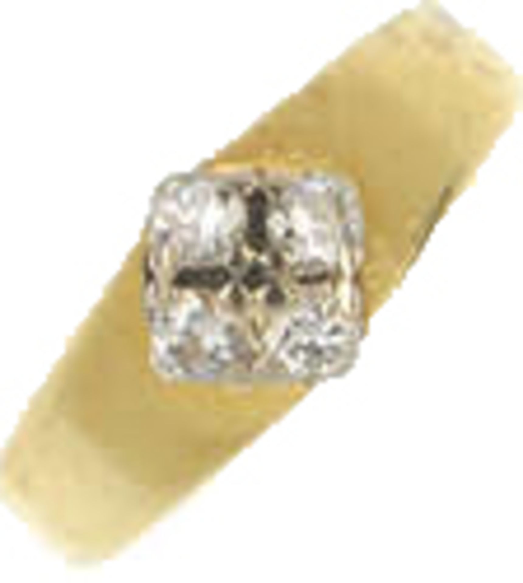 A stunning 4 stone 18 carat gold cluster ring, Four round brilliant cut diamonds, set in a diamond
