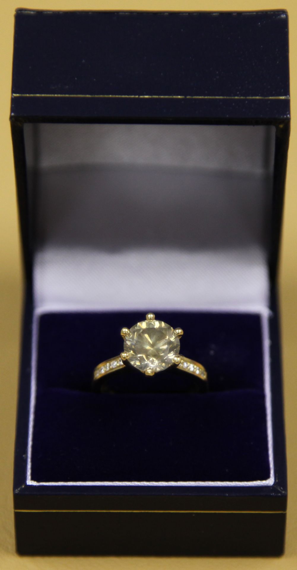 A 3.5 Carat Diamond Solitaire Ring, With a 3.0 carat single diamond, mounted in 18 carat gold, - Image 2 of 6