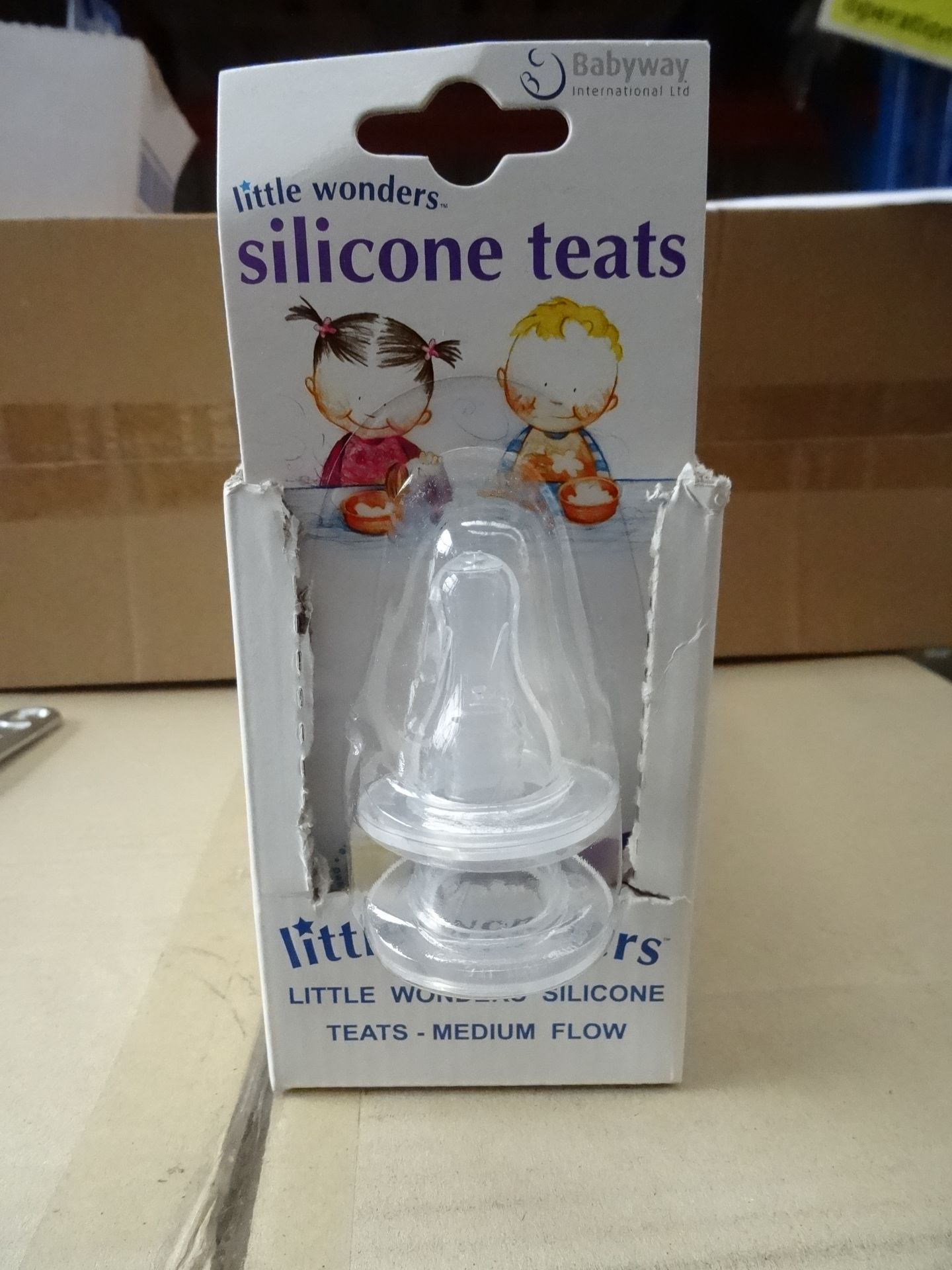 288 x Packs of 2 Little Wonders Medium Flow Silicone Teats. Dishwasher safe. Suitable for ages 4 - Image 3 of 3