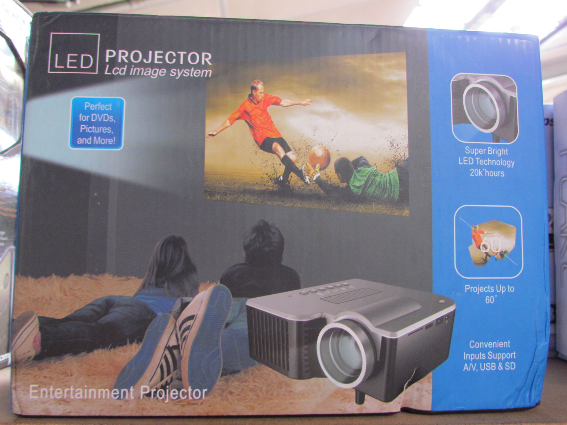 Lz - 28 32lumens Led 320 240 Game Entertainment Projector For Dvds Pictures__RRP £129.99
Customer - Image 2 of 2