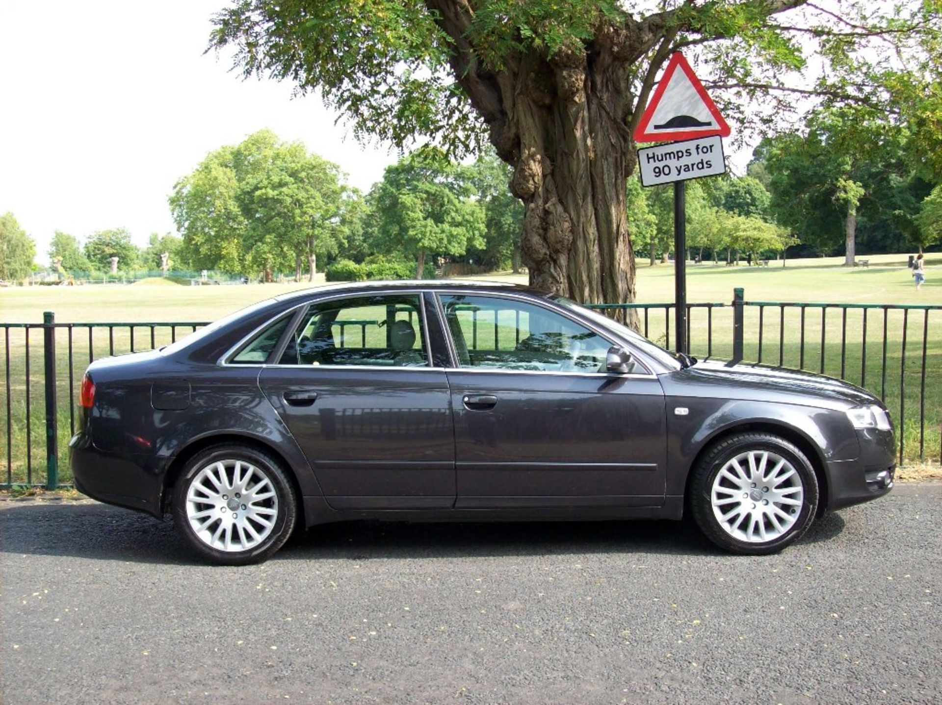 Audi A4 3.0 TDI SE Quattro 4dr Over £6000 Worth Of Extras!! - Image 6 of 9