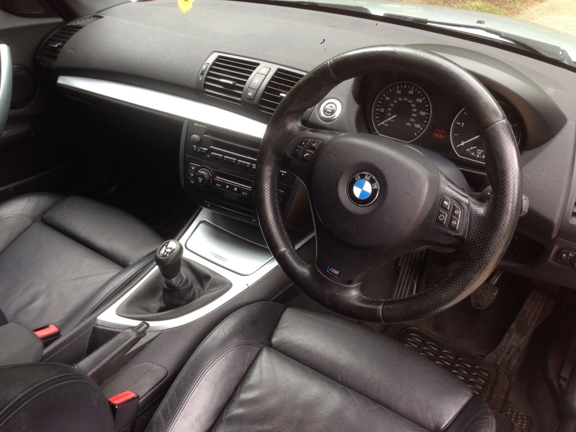 2006/56 BMW 120D M SPORT 6 SPEED MANUAL - Image 7 of 10