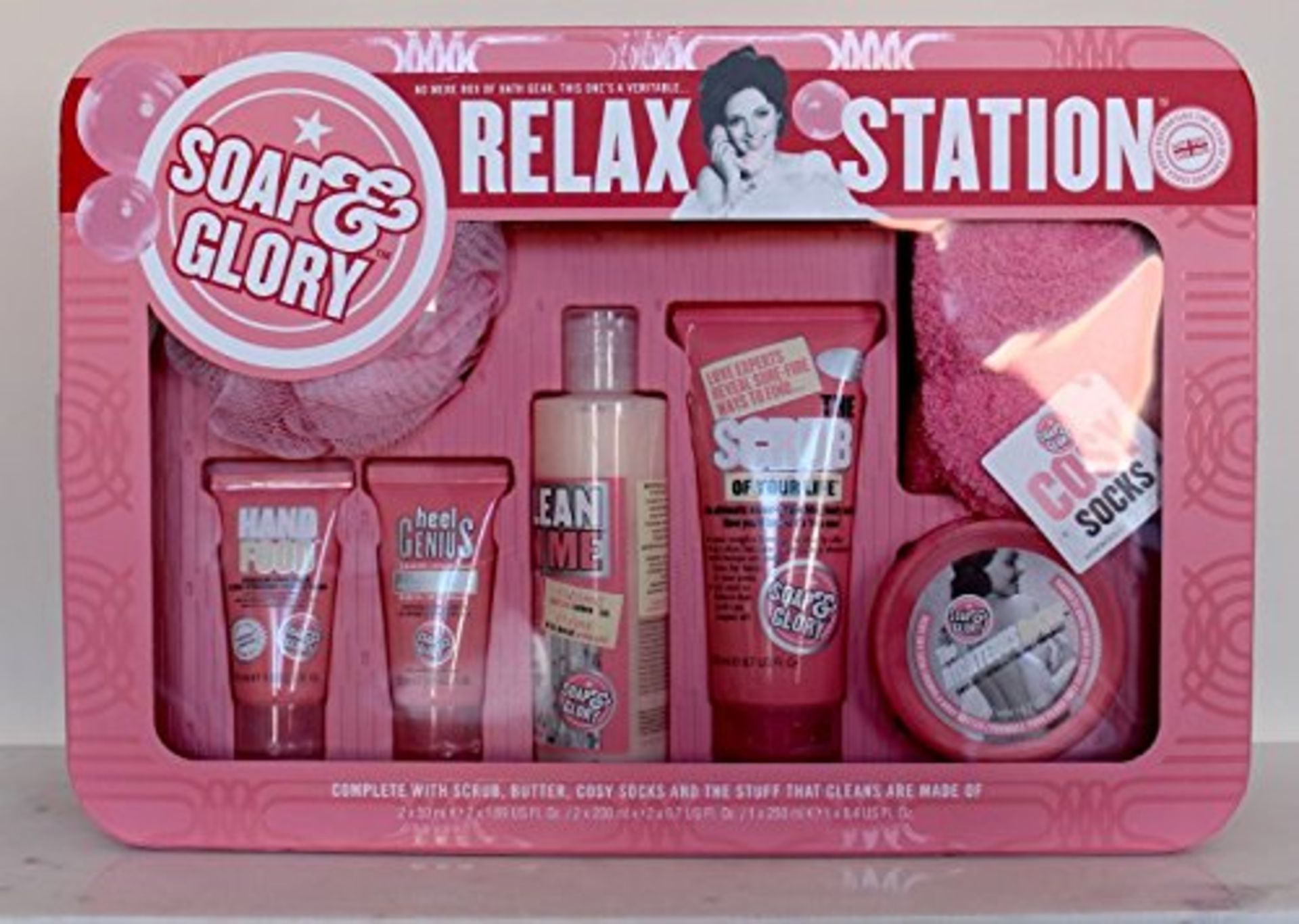 1 box 9 surplus stock items: Hand creams, Gift sets, Wax Strips, Makeup mirror, Moisturiser - Image 2 of 8
