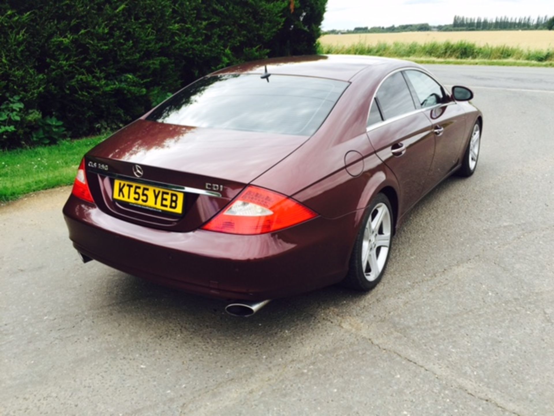 '55' Mercedes CLS 320CDI Coupe, Automatic, MOT 26/05/2016,  272k miles, 12 Service Stamps. - Image 5 of 12