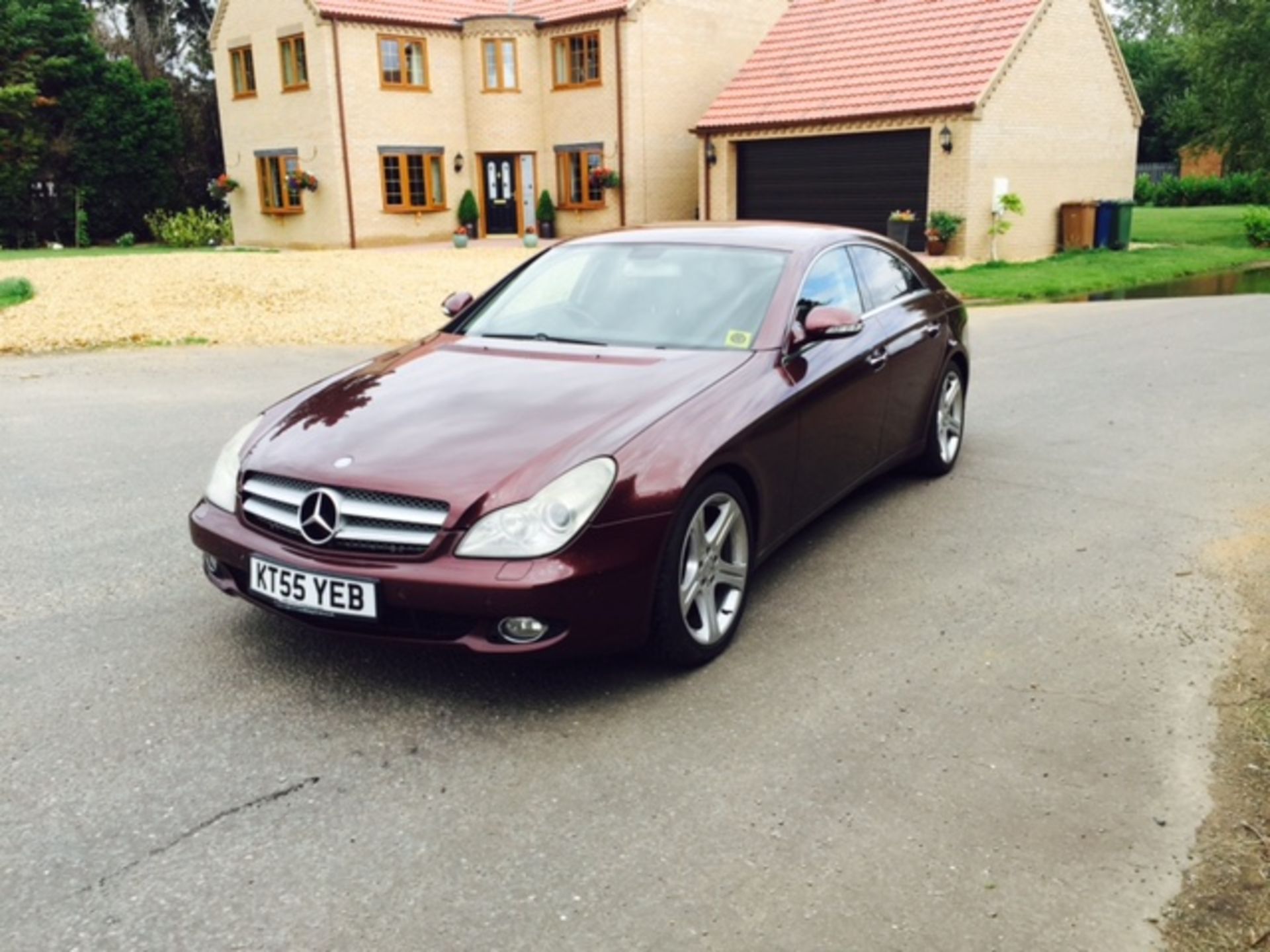 '55' Mercedes CLS 320CDI Coupe, Automatic, MOT 26/05/2016,  272k miles, 12 Service Stamps. - Image 2 of 12