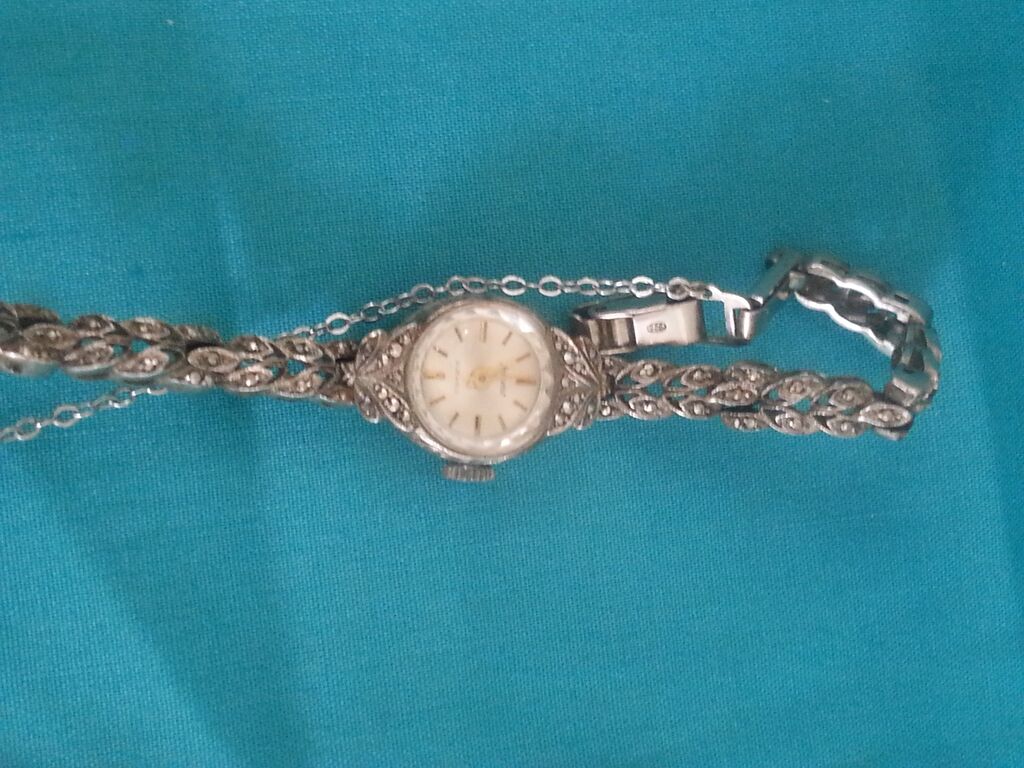 Stunning Vintage Marcasite Accurist 21 Jewels Silver Hallmarked 925 Watch. Delivery Available