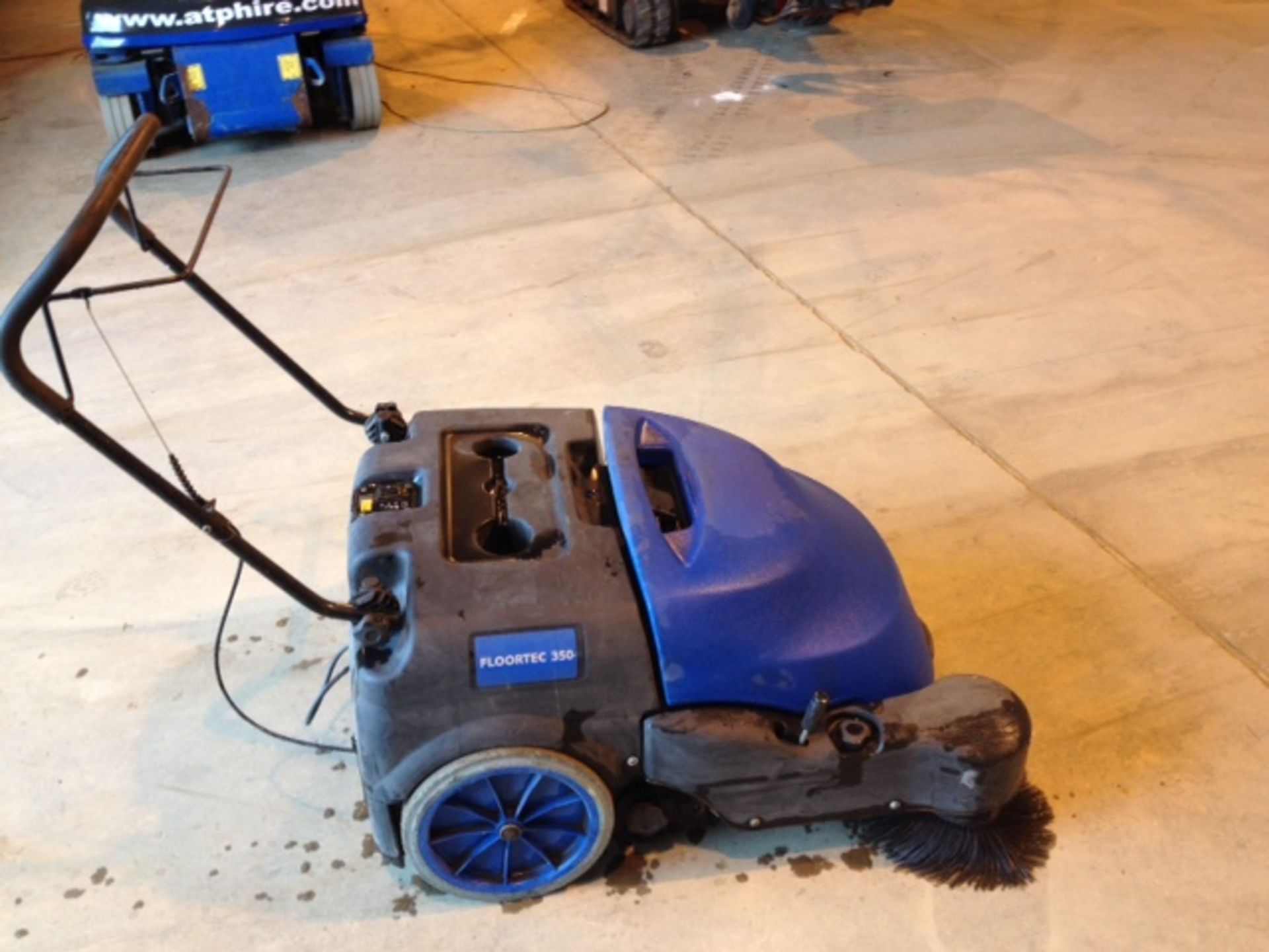 Floor Tec 350 sweeper - Image 2 of 2