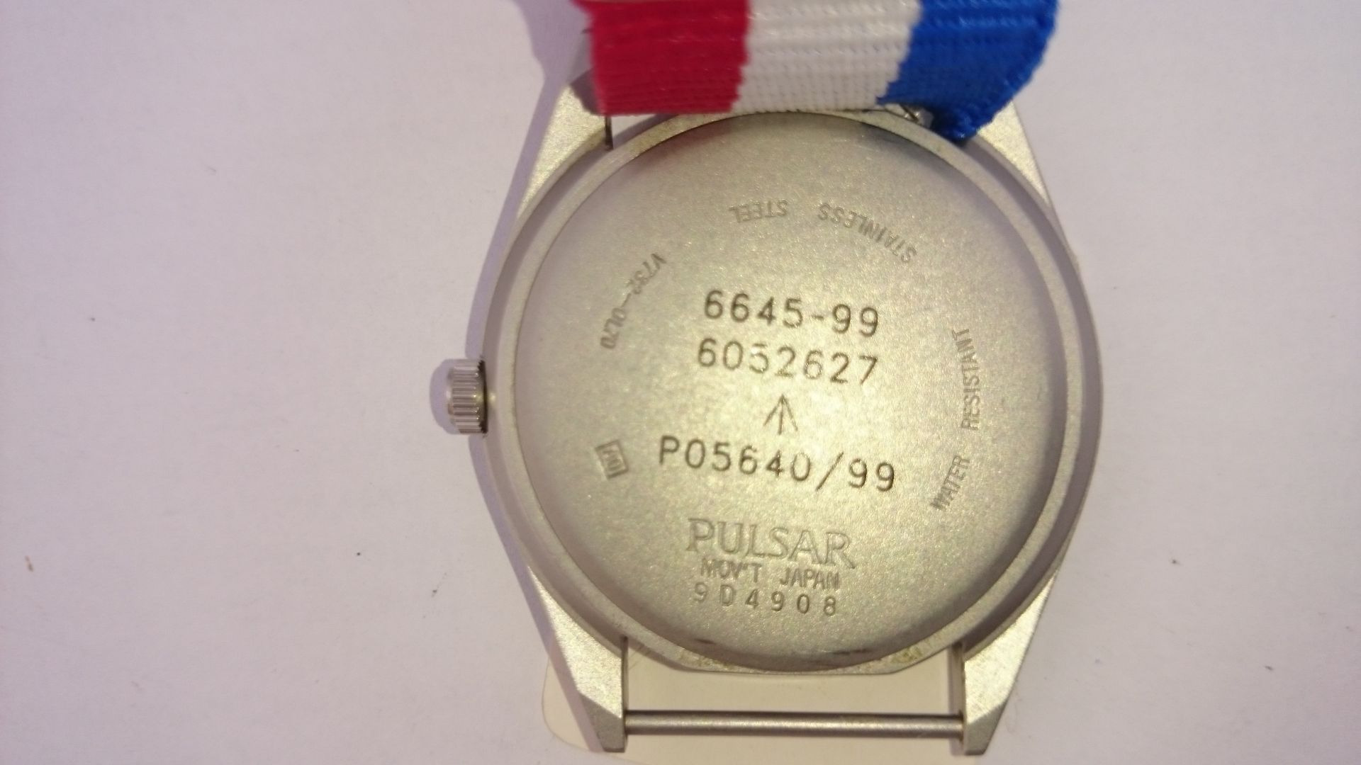 BRITISH ISSUED MILITARY G10 PULSAR WATCH WITH MILITARY STRAP,KEEPING TIME - Image 5 of 5