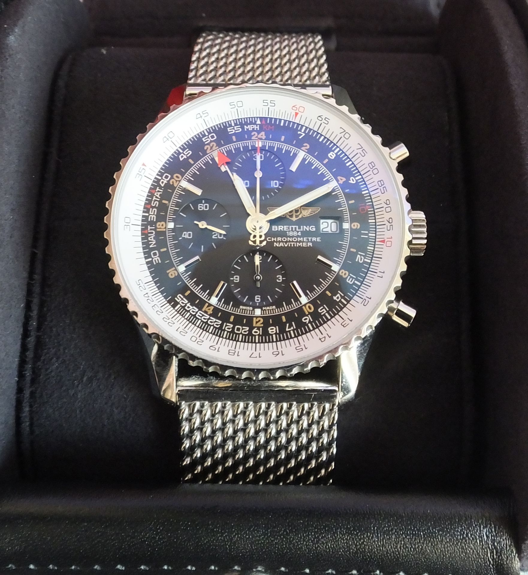 A Very Rare Breitling Navitimer World with Box, papers, and 5 year electronic world wide waranty. - Image 4 of 4